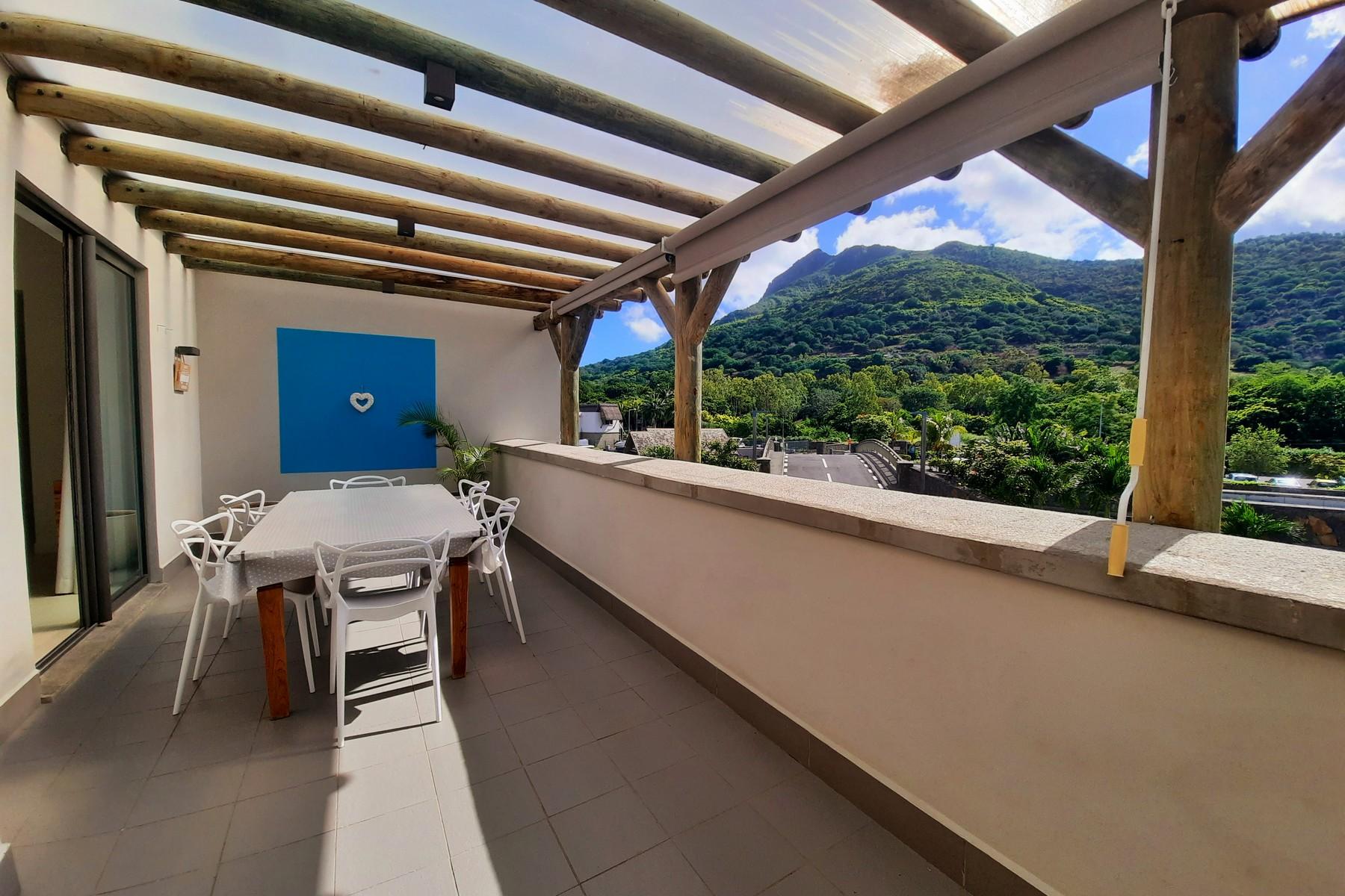 Multiviews Marina Apartment — 14