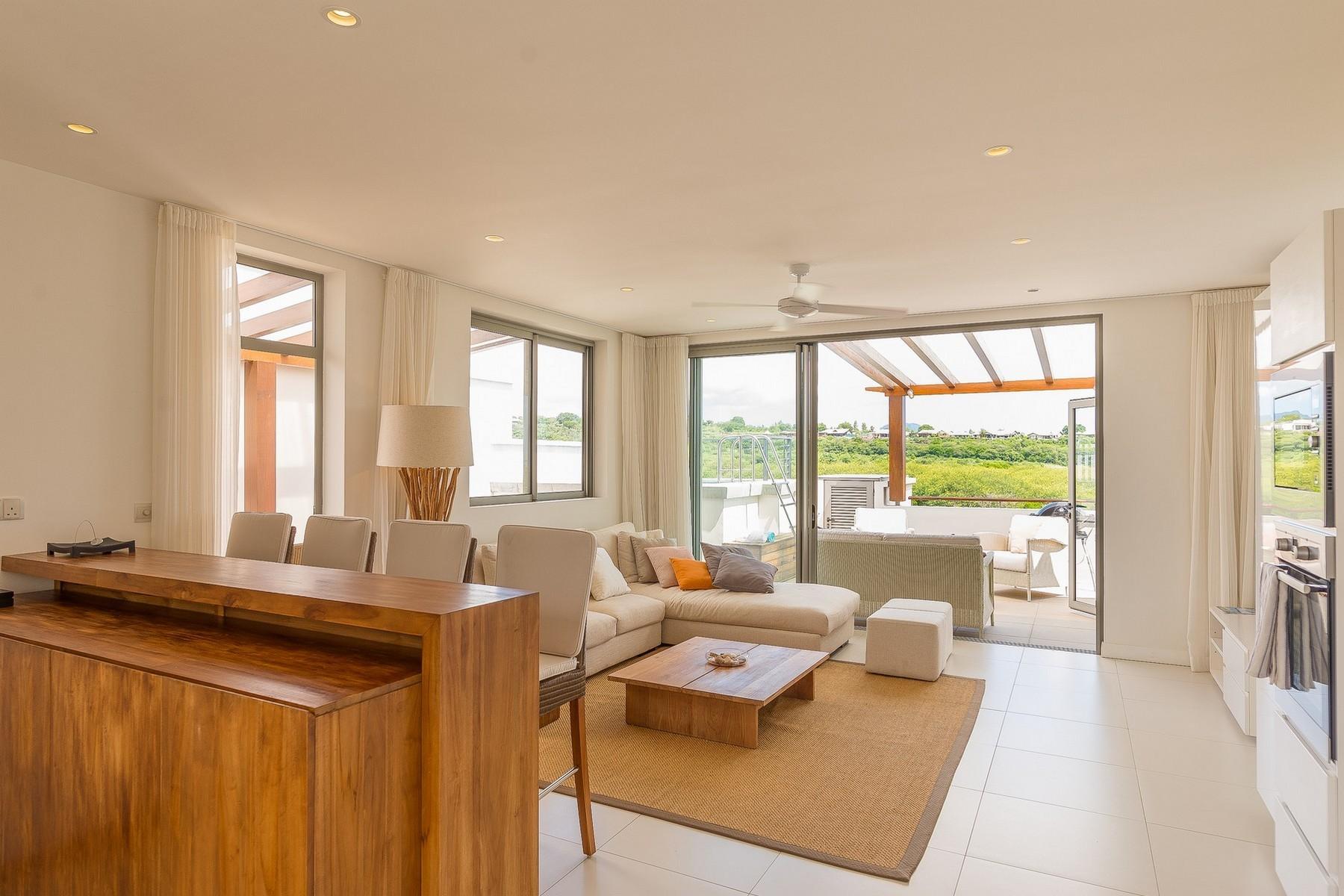 Riviera, West Island Resort — 10