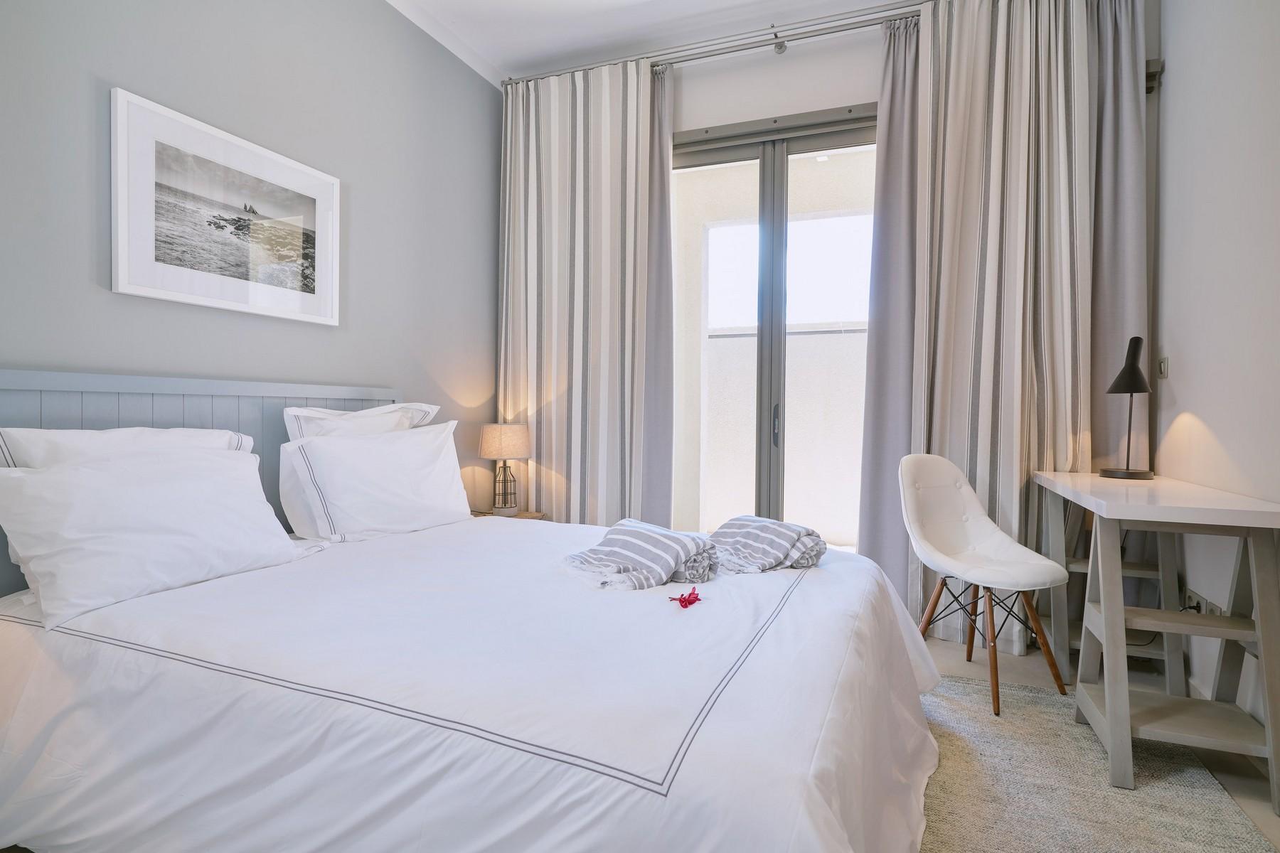 Mascarene Oceanfront Apartment — 29