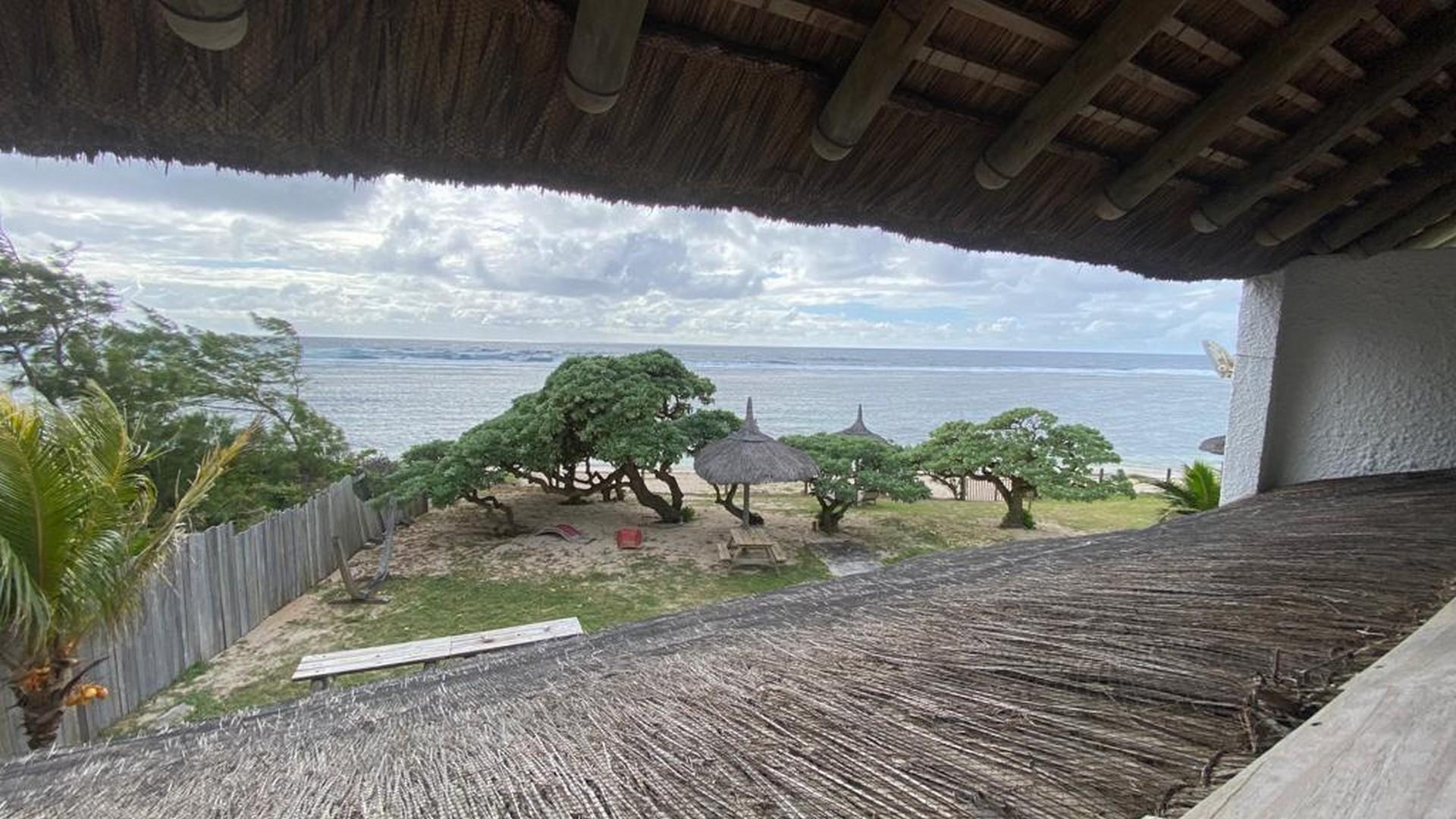 Beachfront — 7