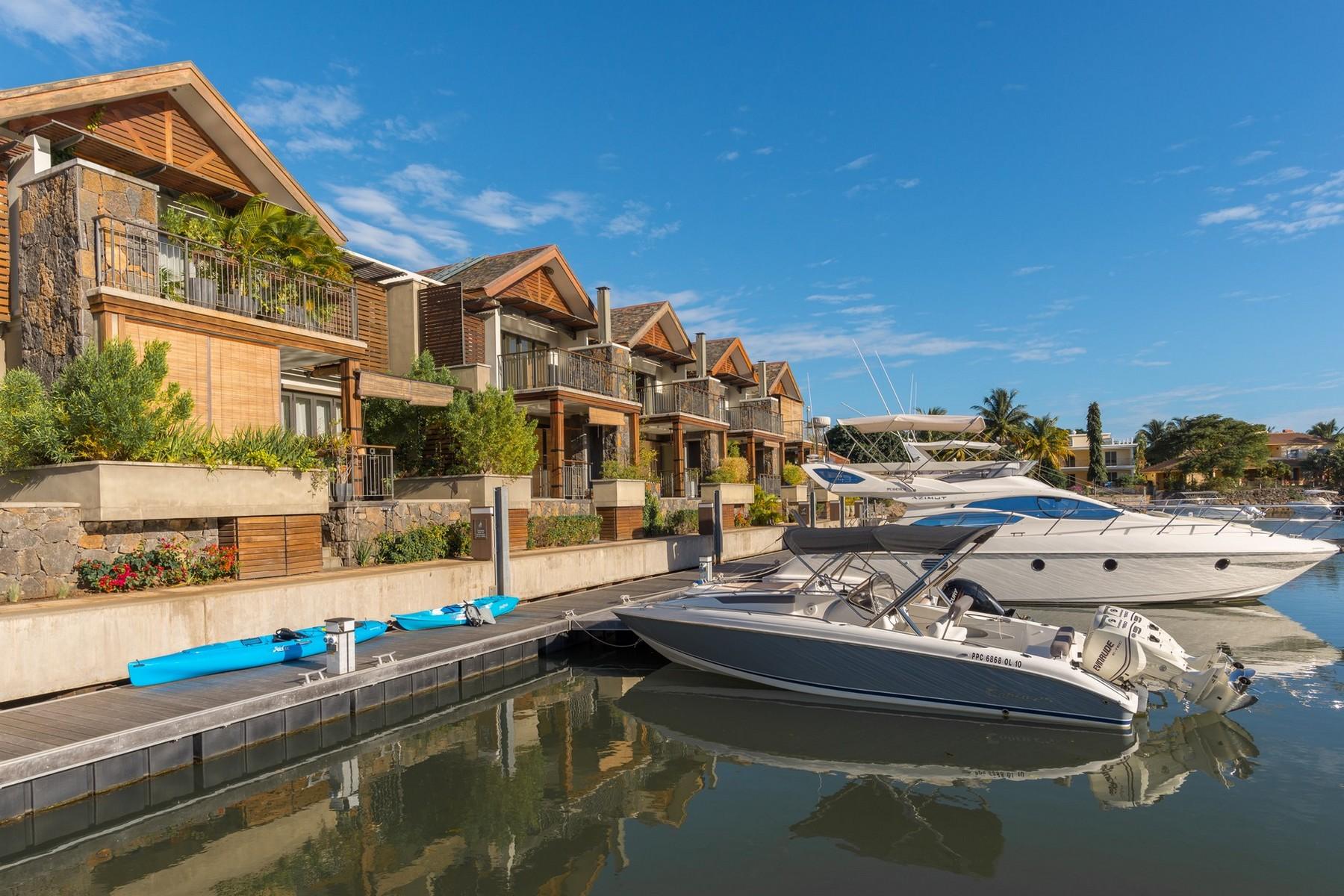 Sea Breeze, La Balise Marina — 2