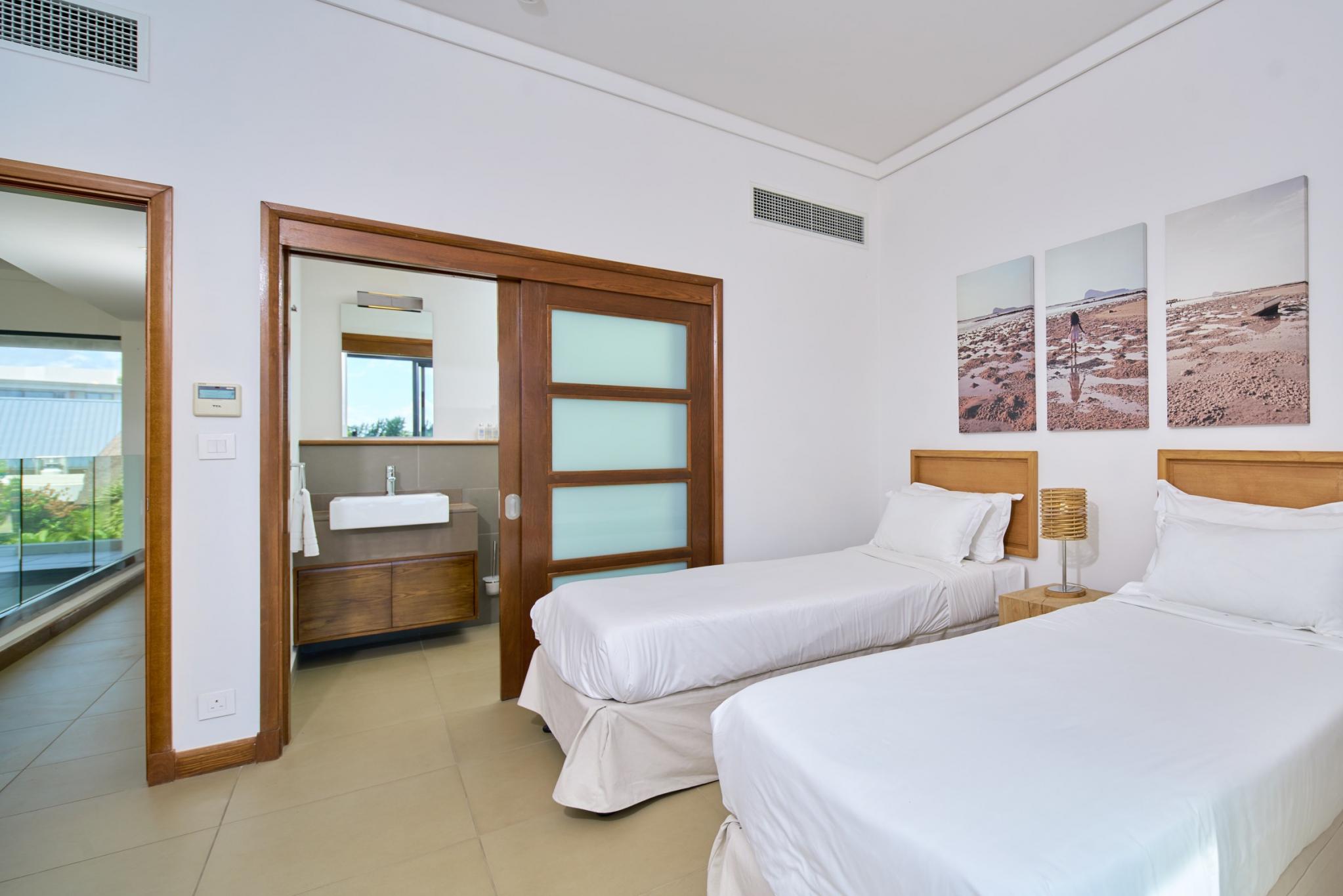 Coralis Townhouse, Azuri Beachfront Resort — 13
