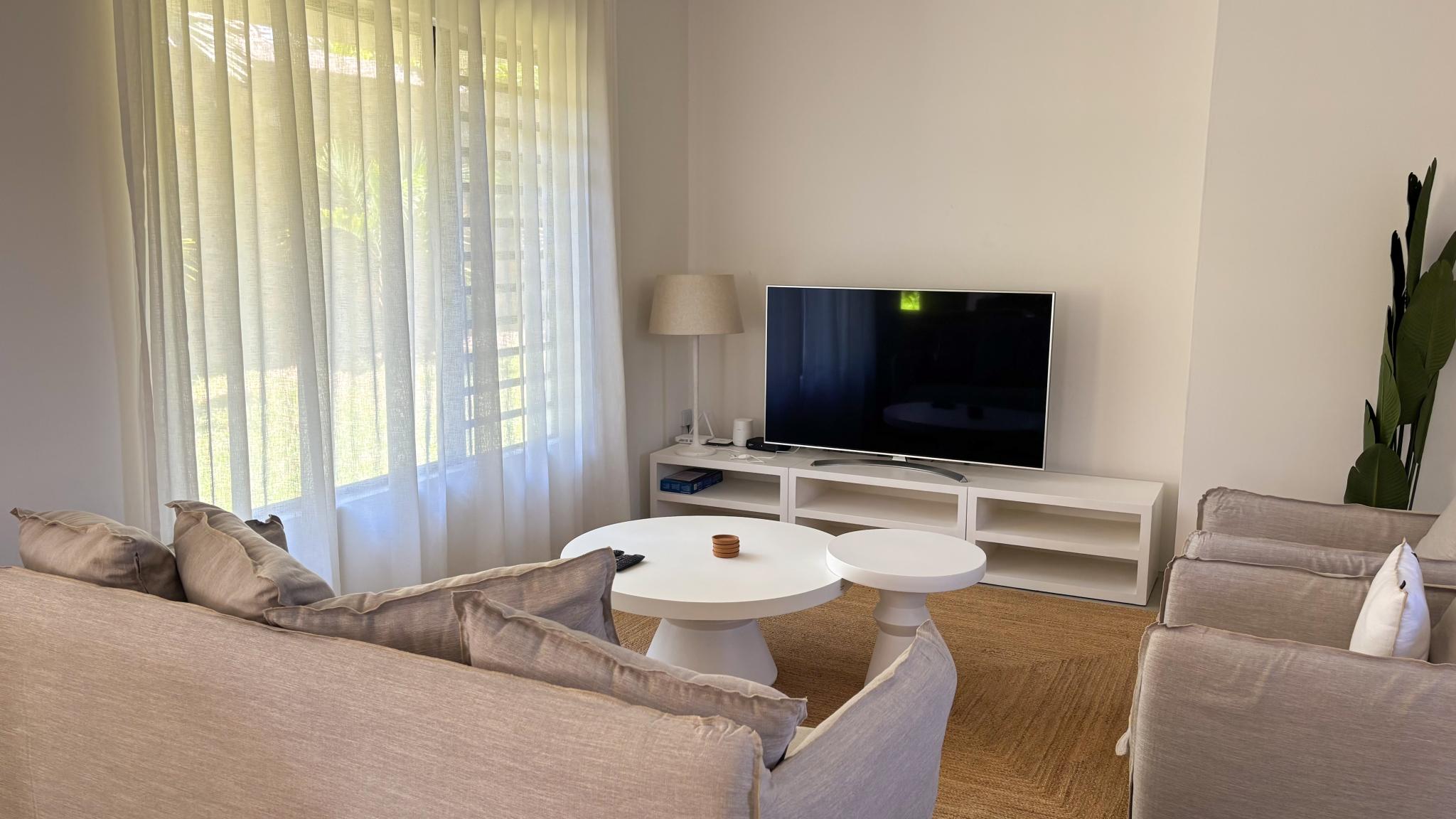 Villa Miramar — 9