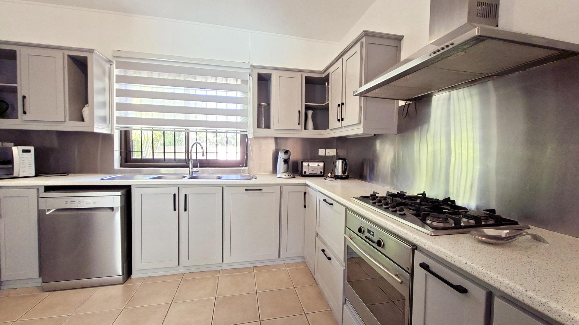 Villa Namaka — 20