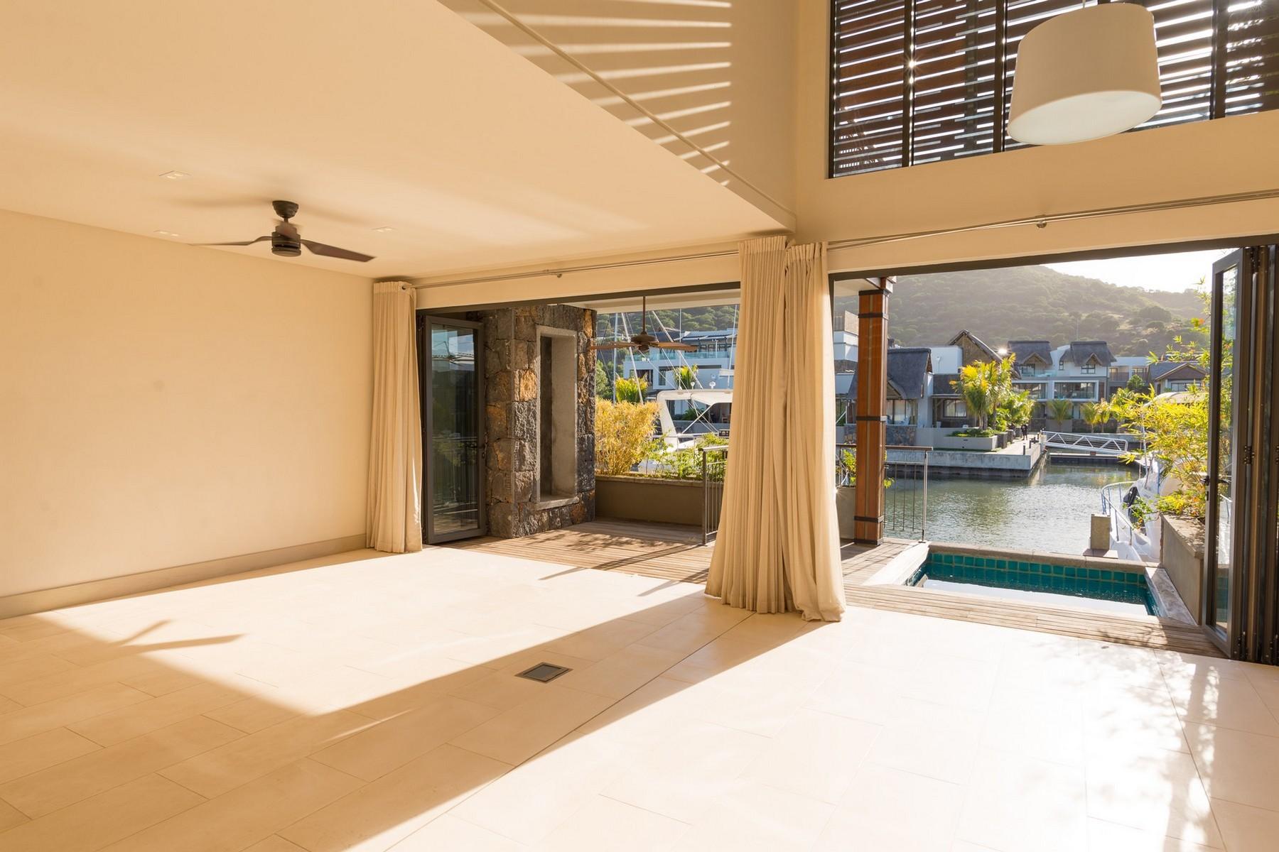 Sea Breeze, La Balise Marina — 3