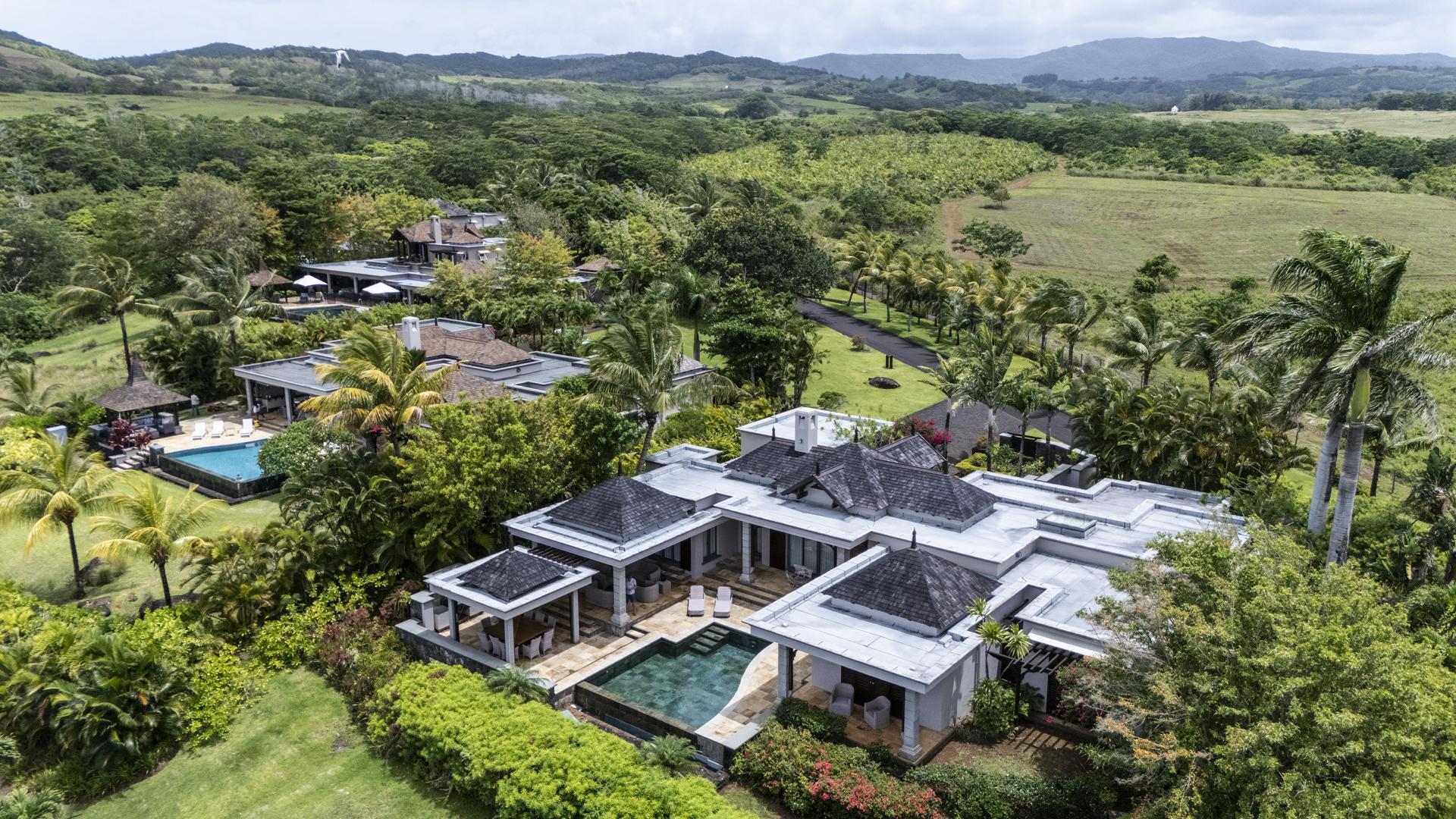 Sublime Reflection - Heritage Villas Valriche — 47