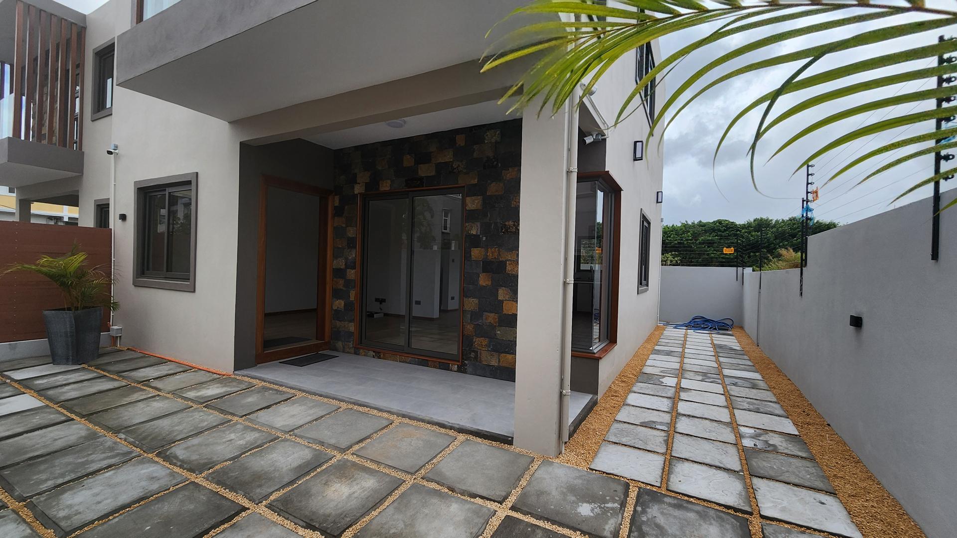 Sunnyside Duplex — 12