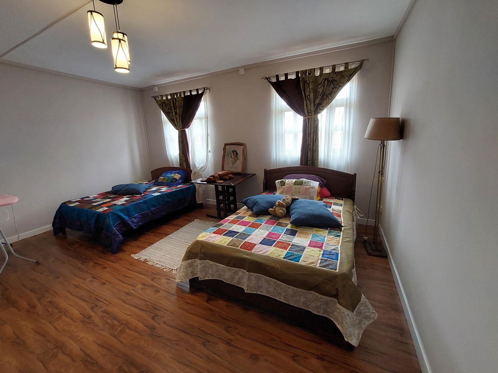 Homely  — 10