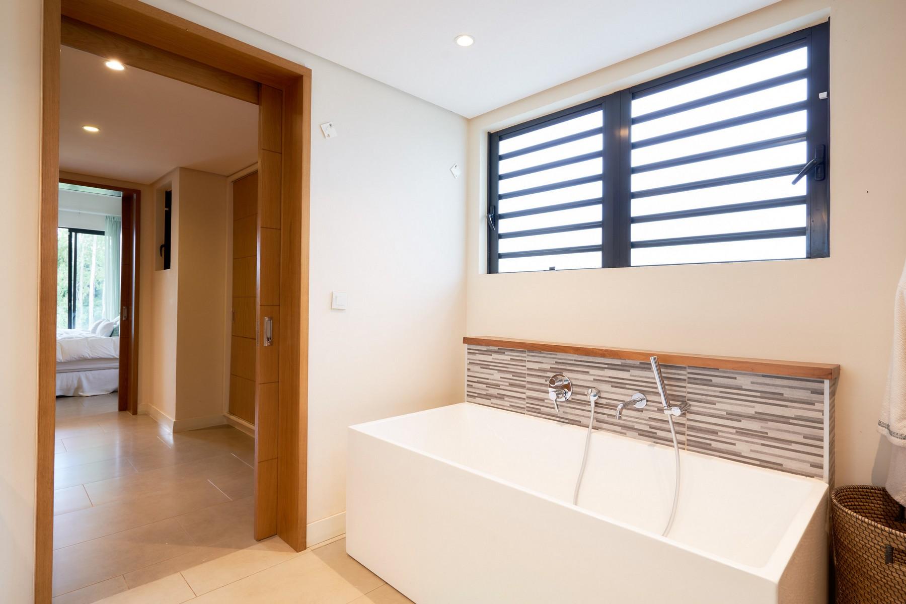 Majestic Villa, Azuri, Lot 27 — 16