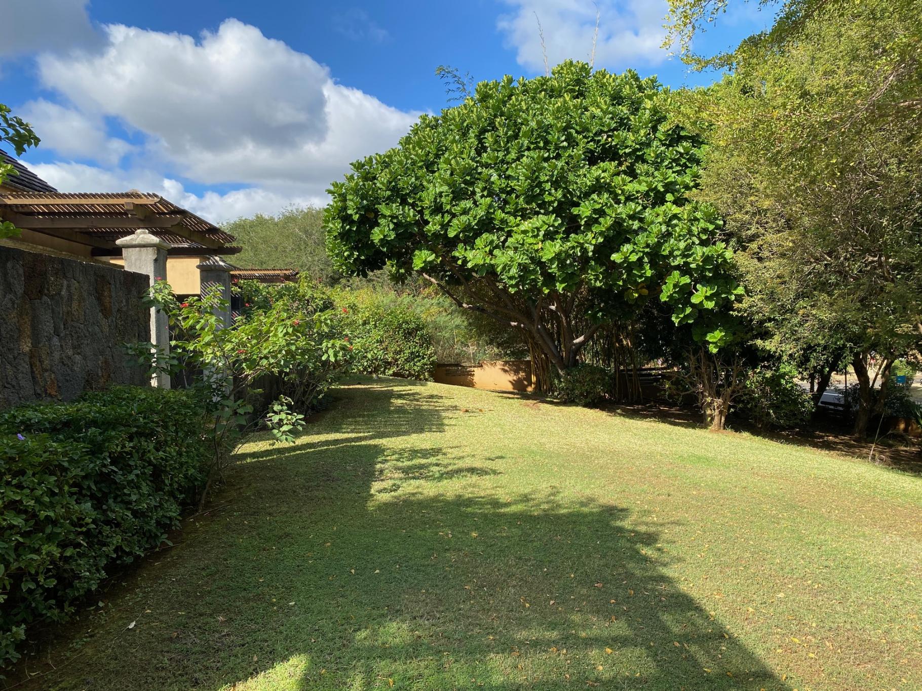 VILLA ON THE 18TH  — 22