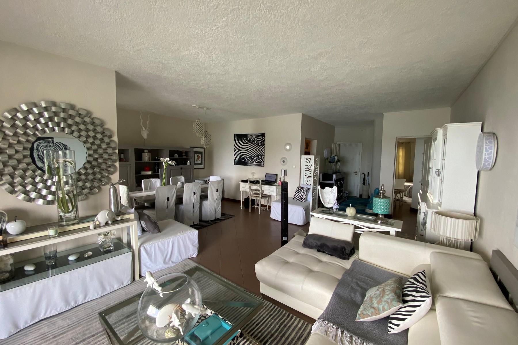 Vogue Style apartment  — 13
