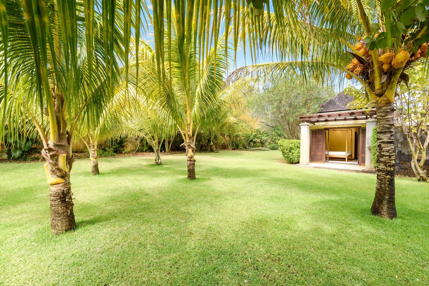 Luxurious Hideaway                   — 24