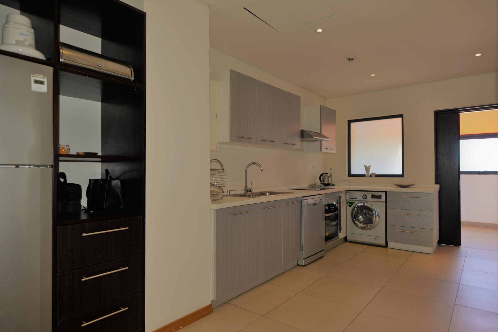 Metropolitan Luxury  — 12