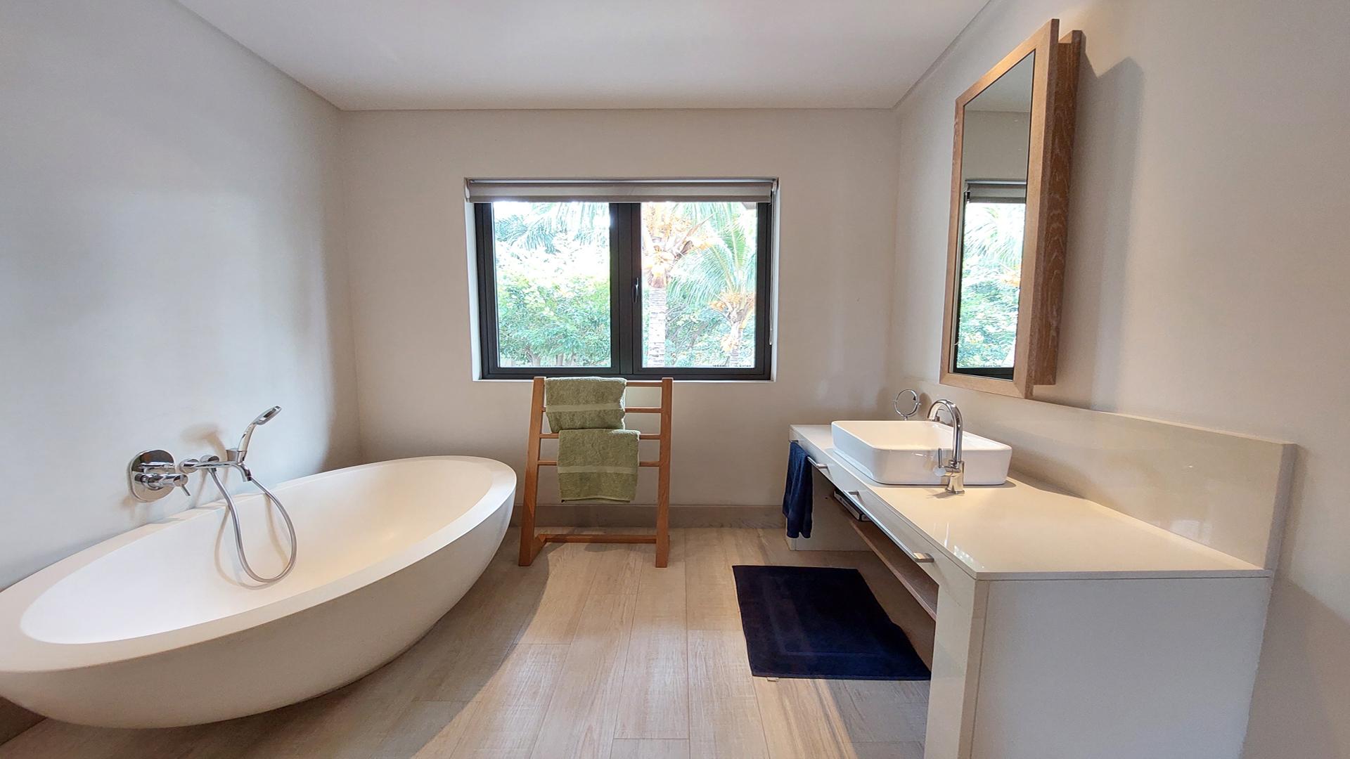 Marina Luxury — 11