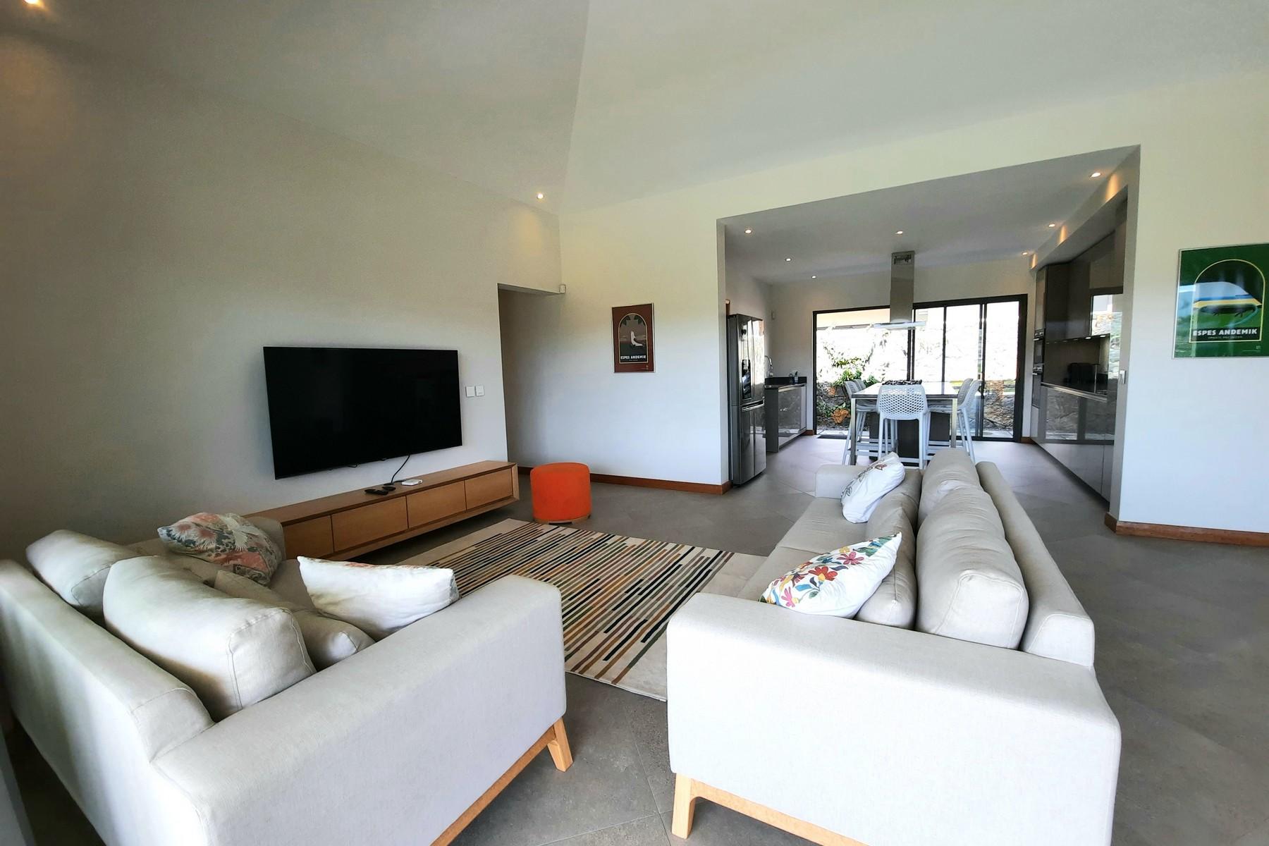 Saltpans Villa — 2
