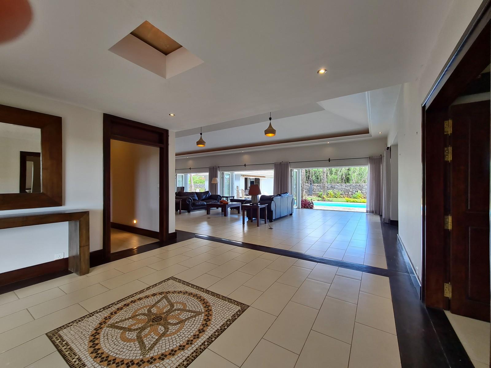 Villa Aurora — 17