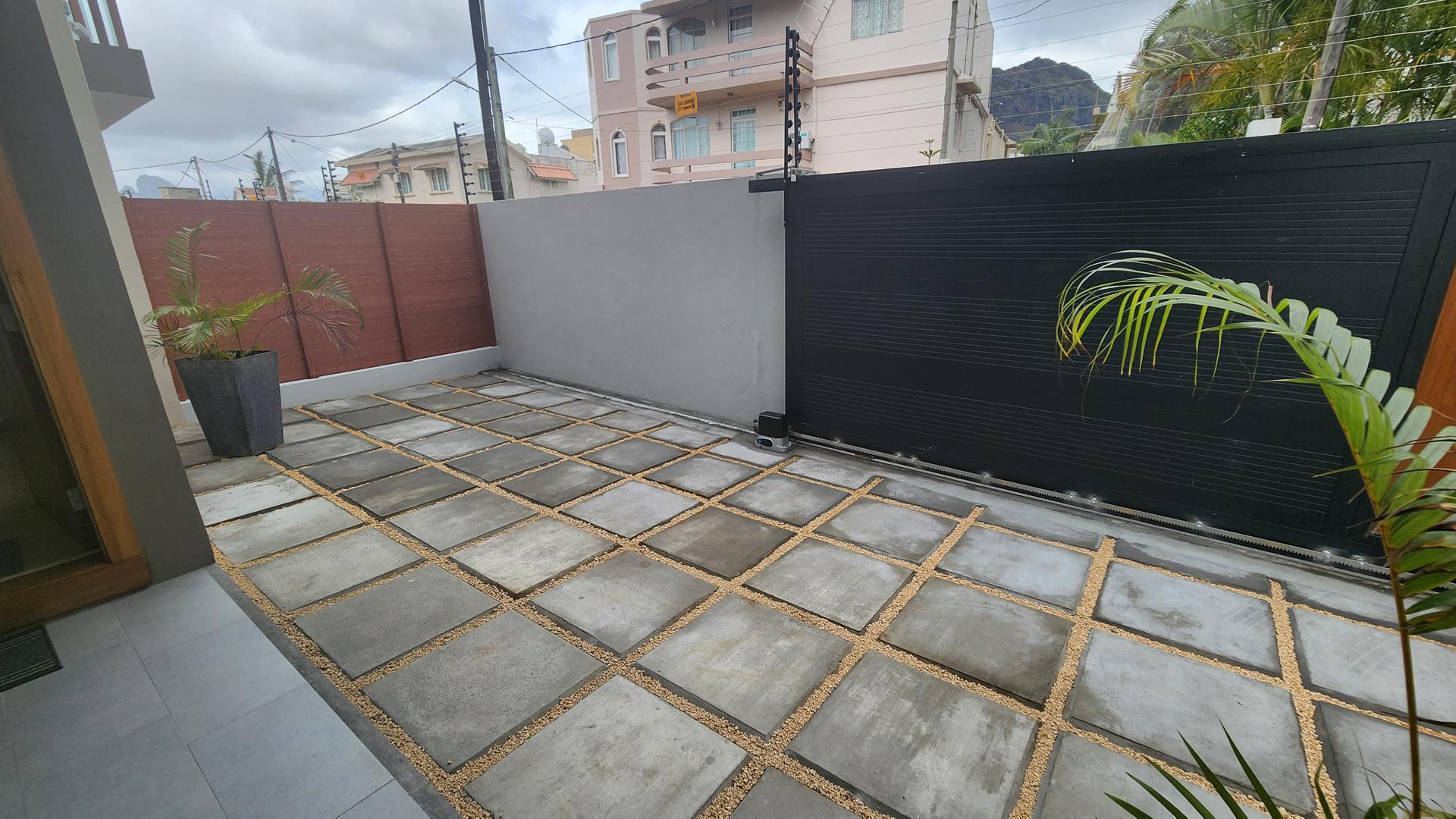 Sunnyside Duplex — 11