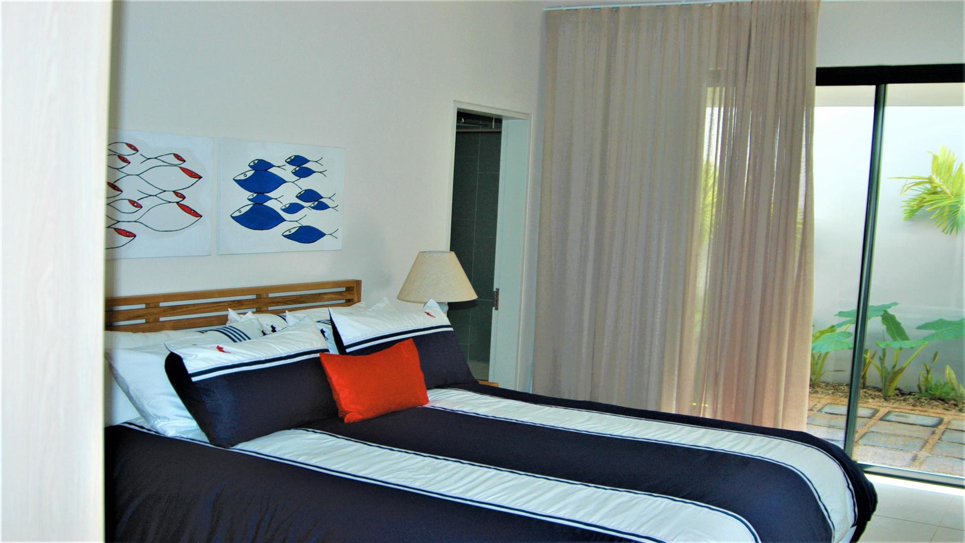 Royal Park Villa — 6