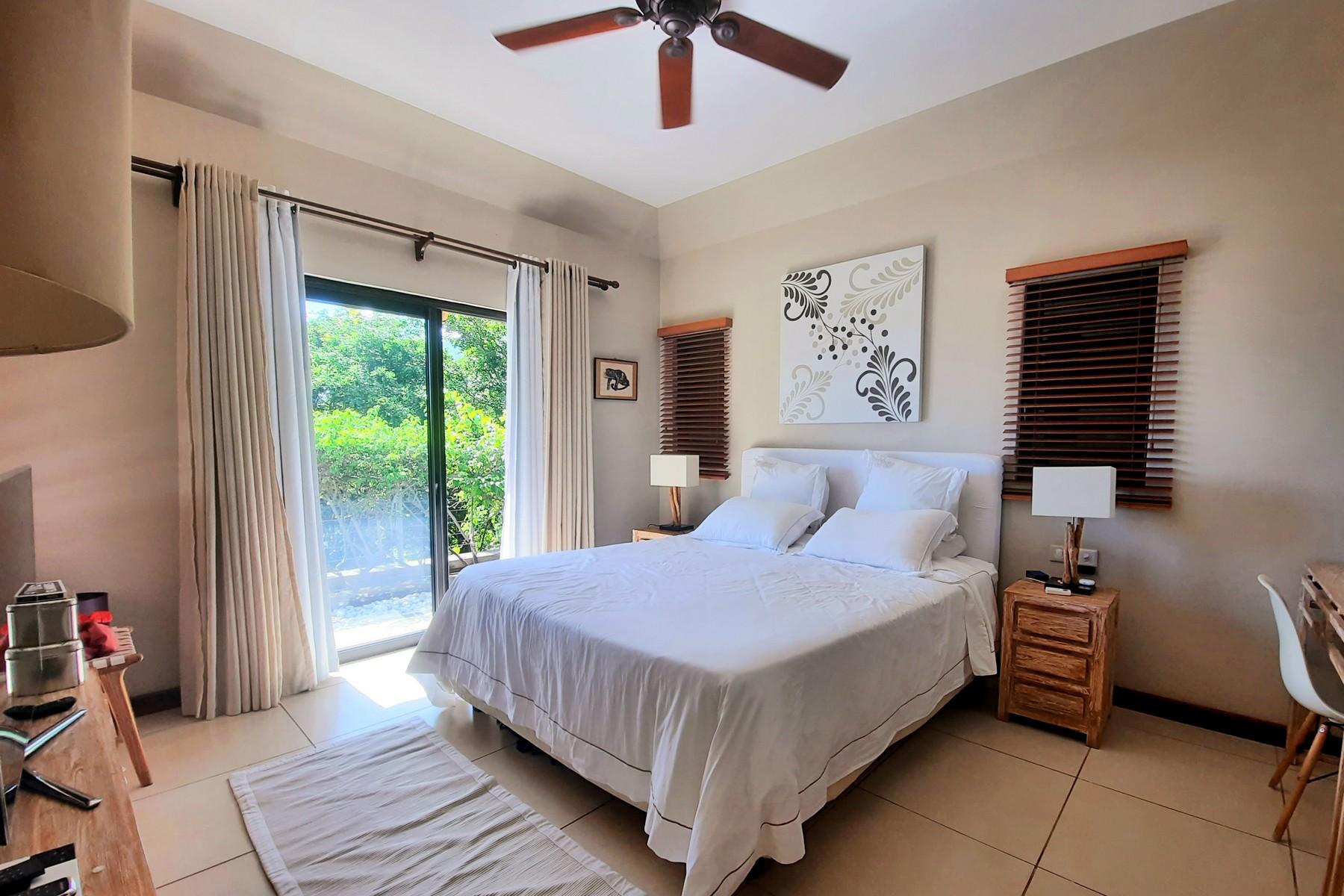 Villa Acacia — 9