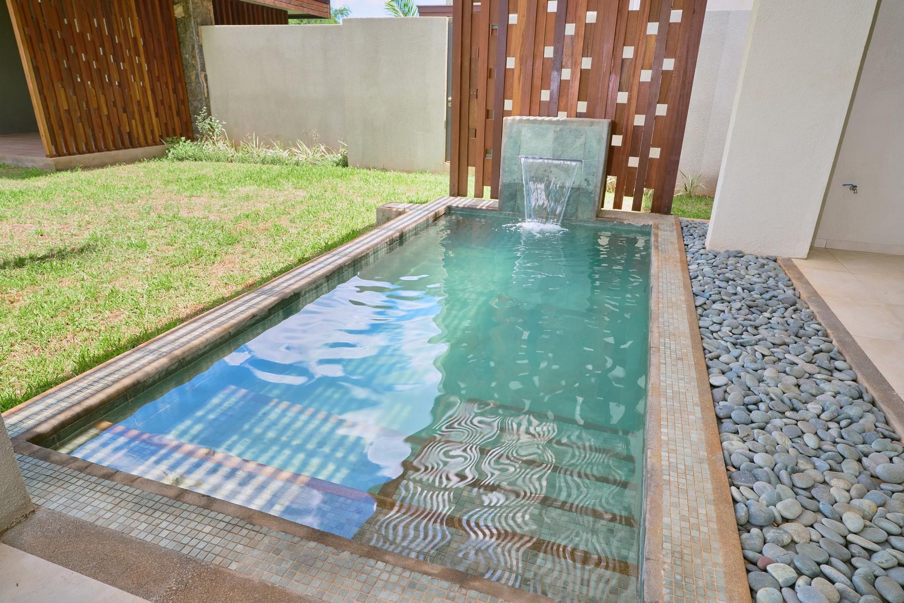 Mascarene Oceanfront Apartment — 10