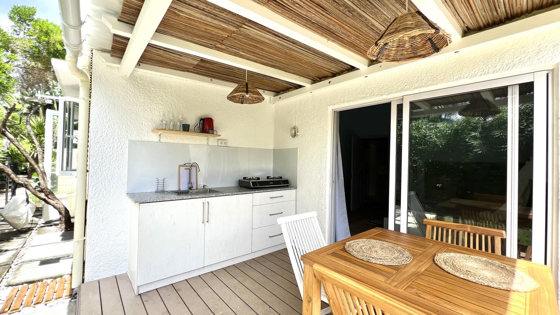 Surfers Convenience — 22