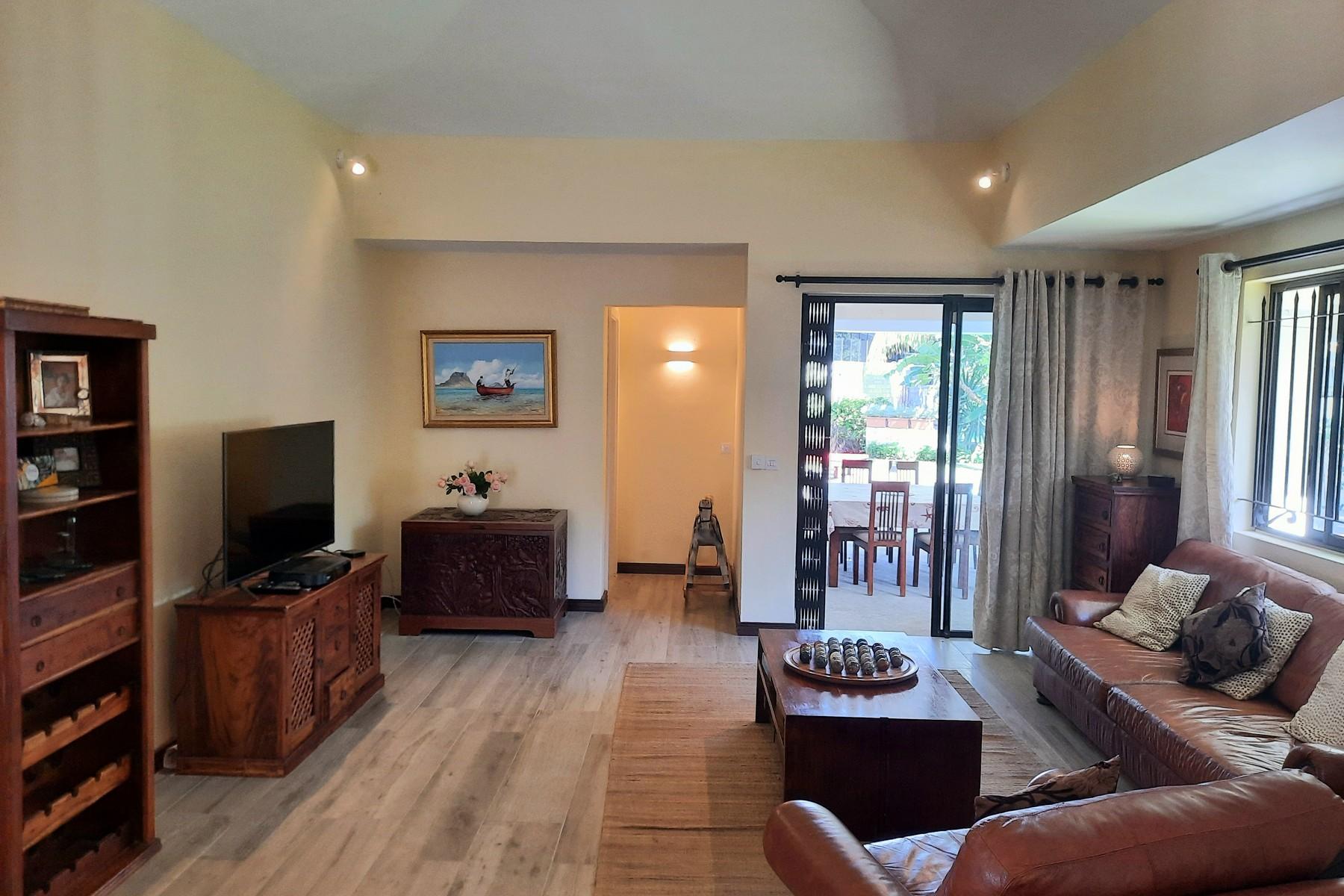 Estate Living  — 5