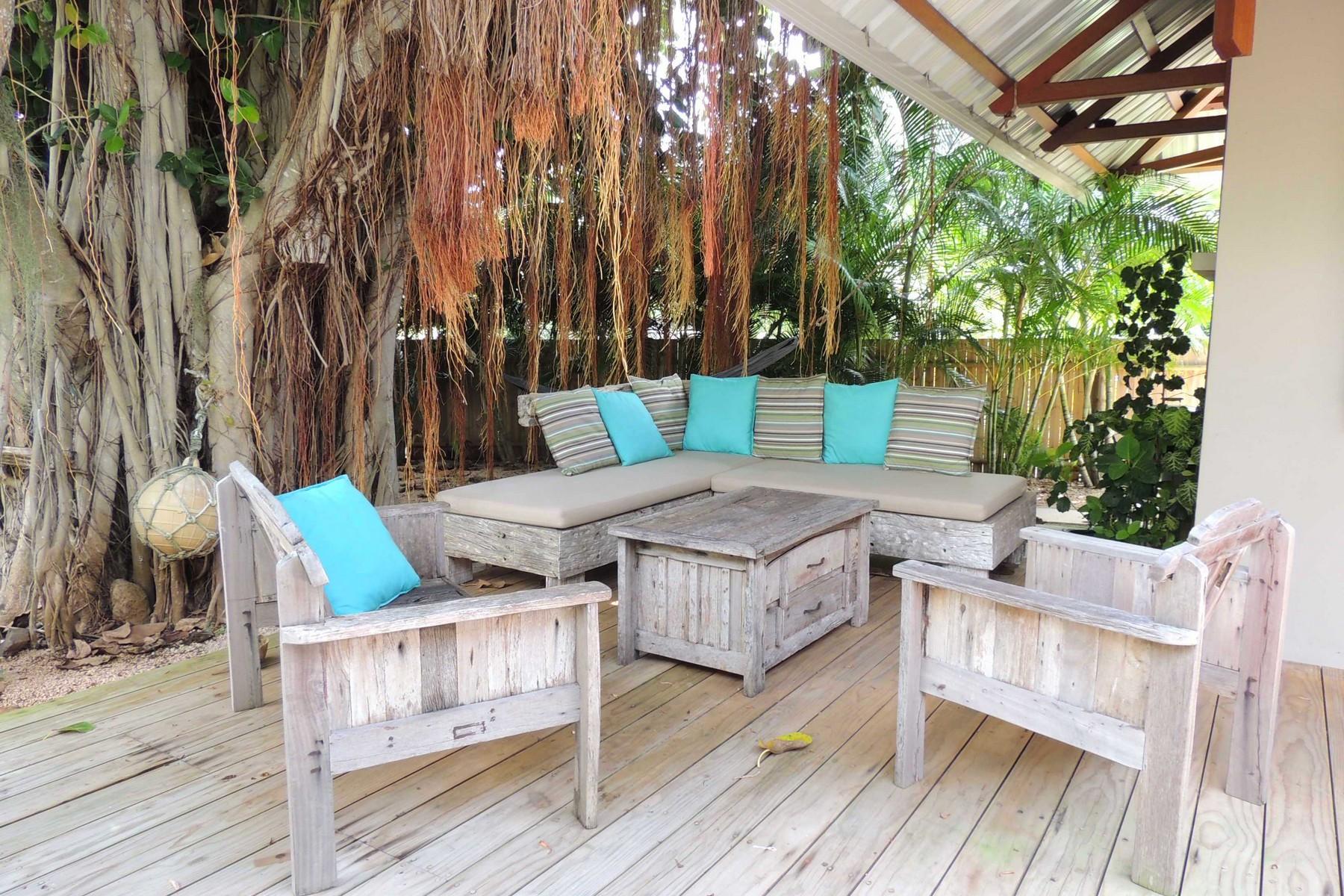 Summer Villa — 2