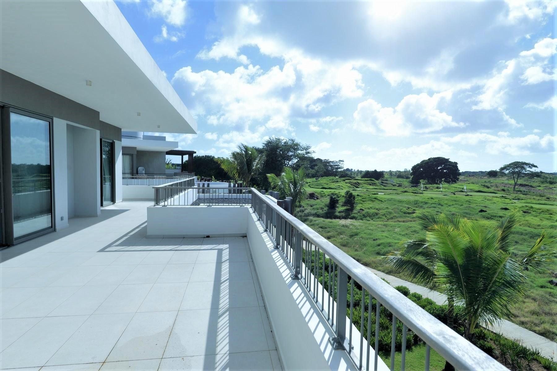 Golf Facing Penthouse — 10