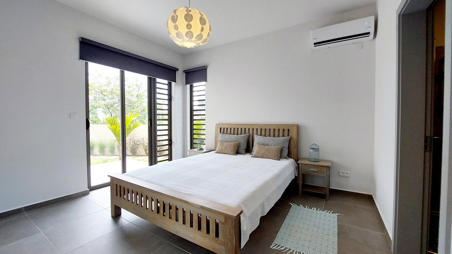 Coastal Pearl  — 10