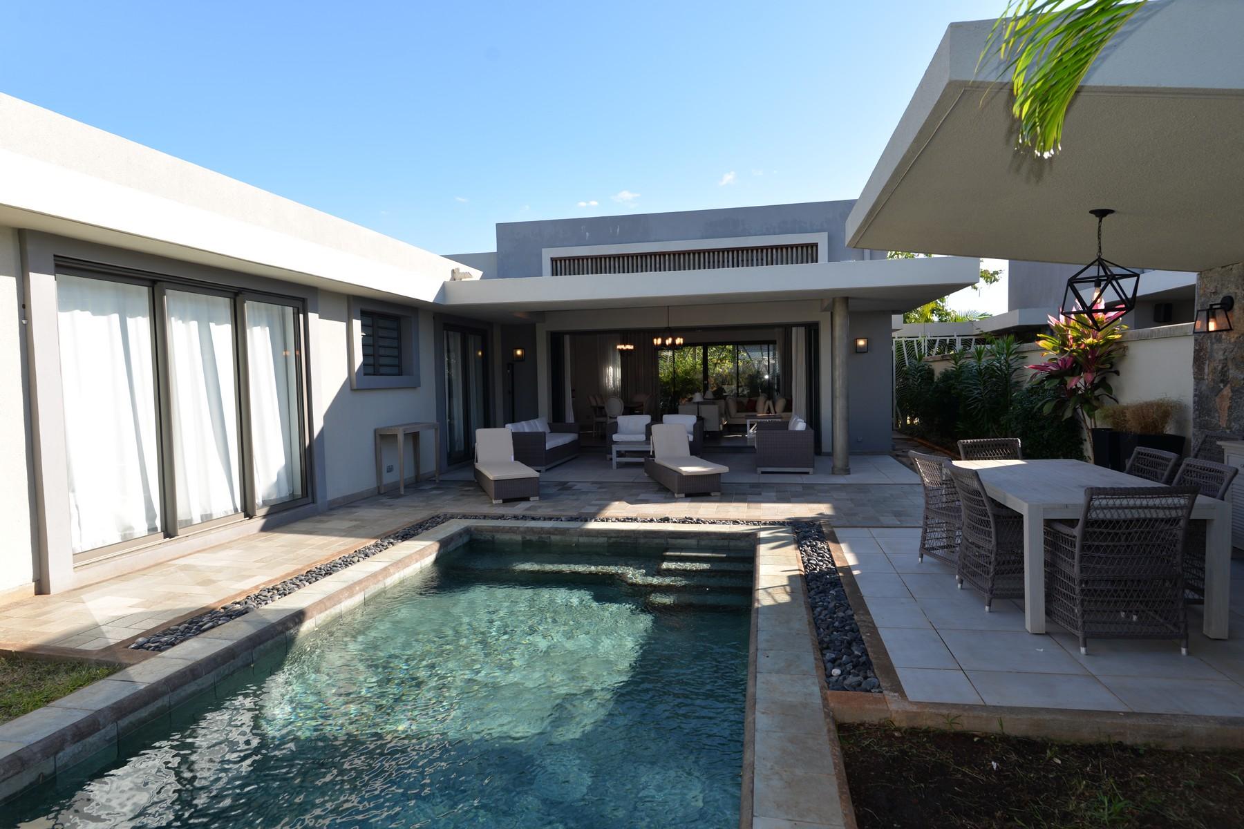 Soledad Townhouse — 2