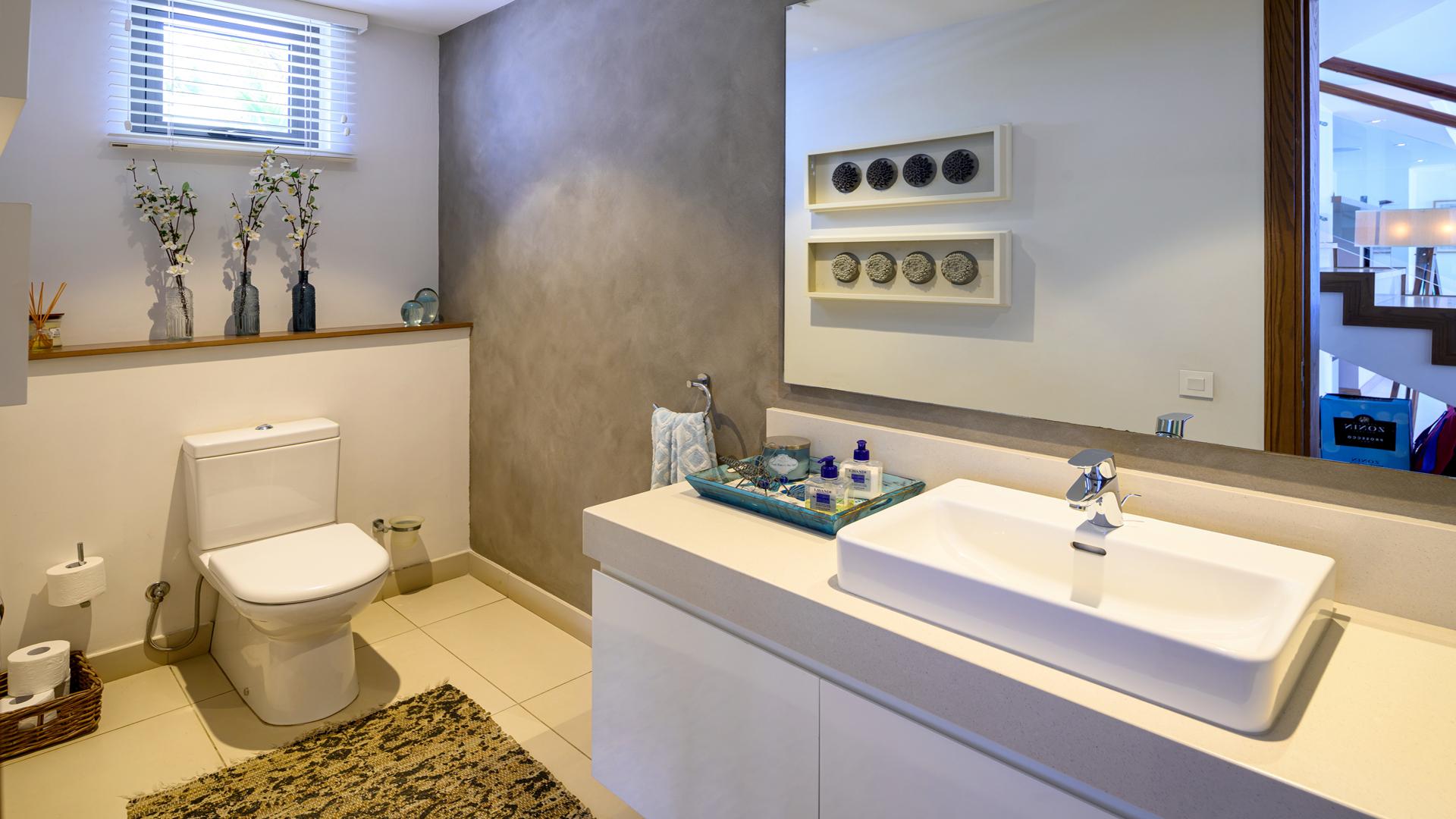 La Baie Luxury Apartments — 11