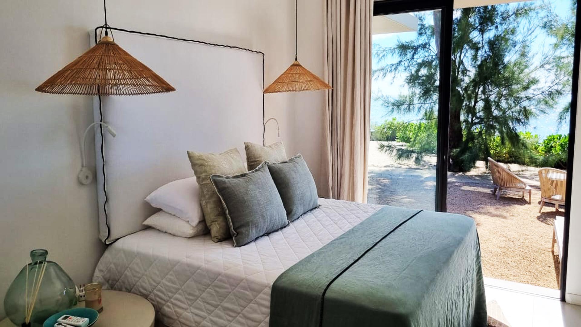 Ocean Luxury — 11