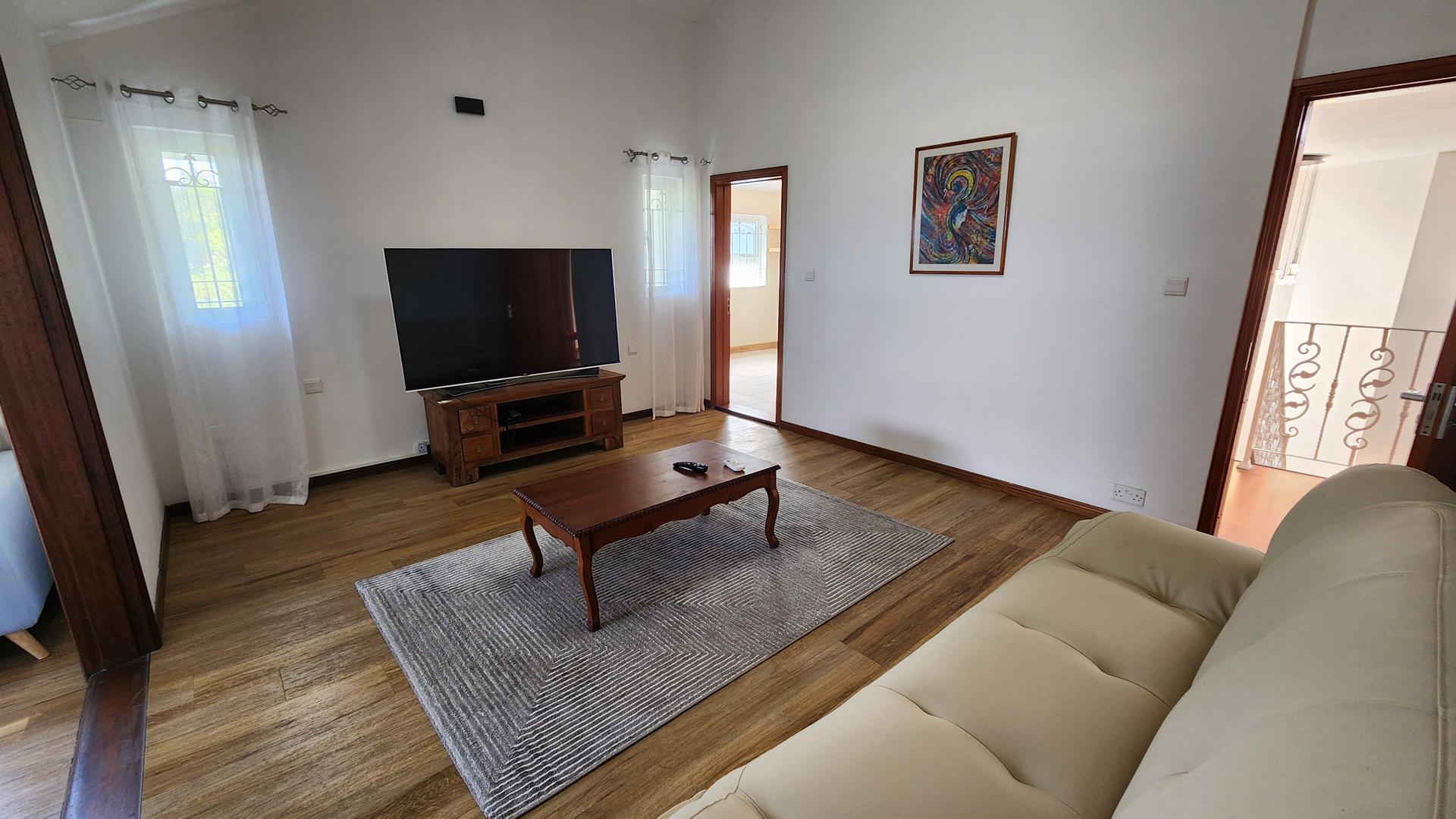 Villa Montcrest — 12
