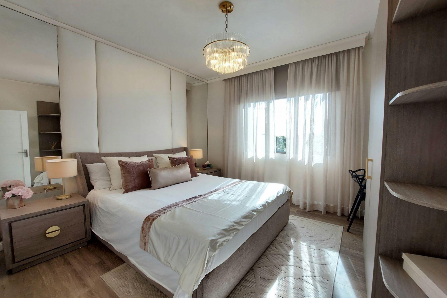 The Ritz Apartment  — 12