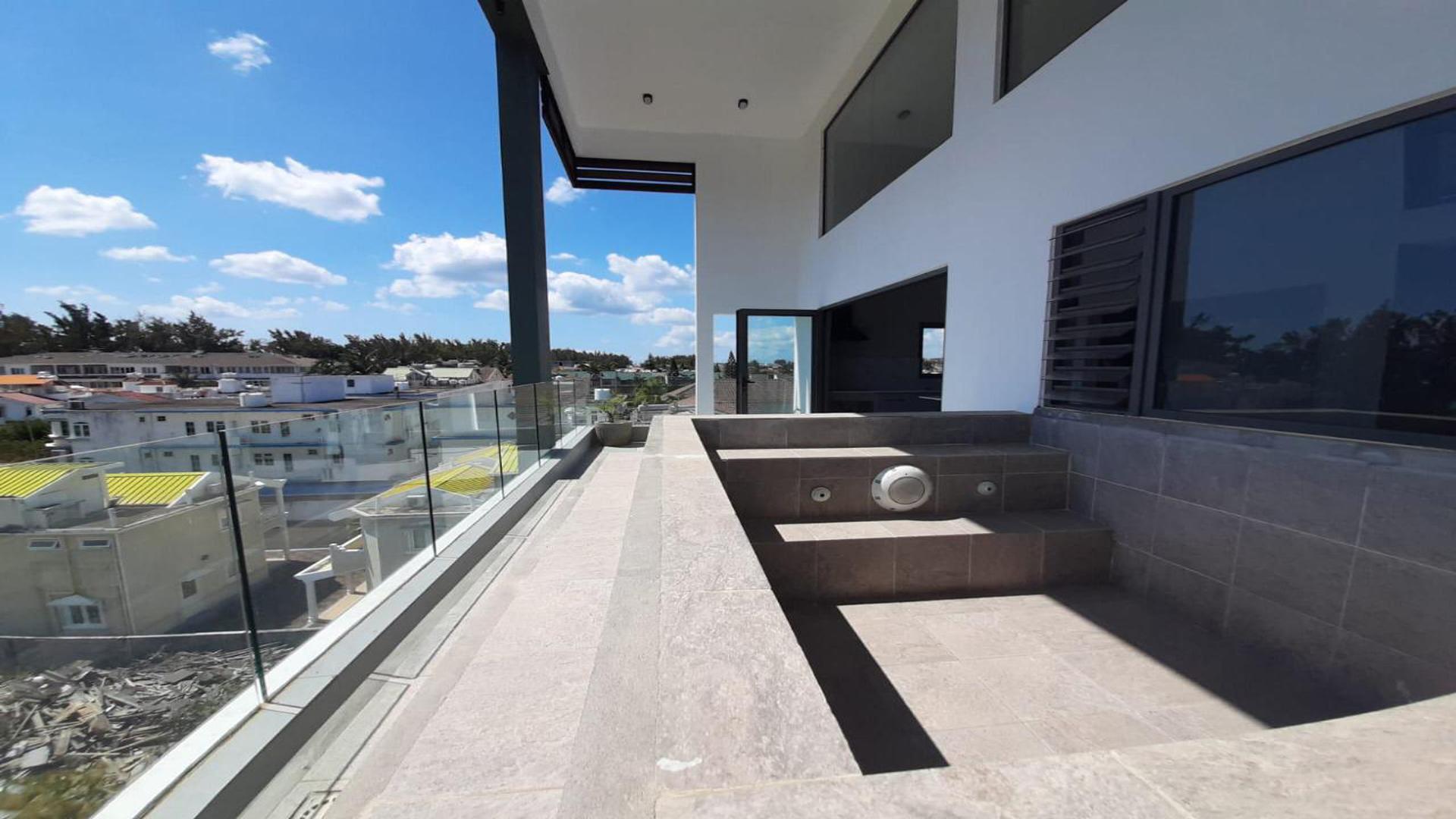 Flic-en-Flac Ultimate Views - Penthouse — 10