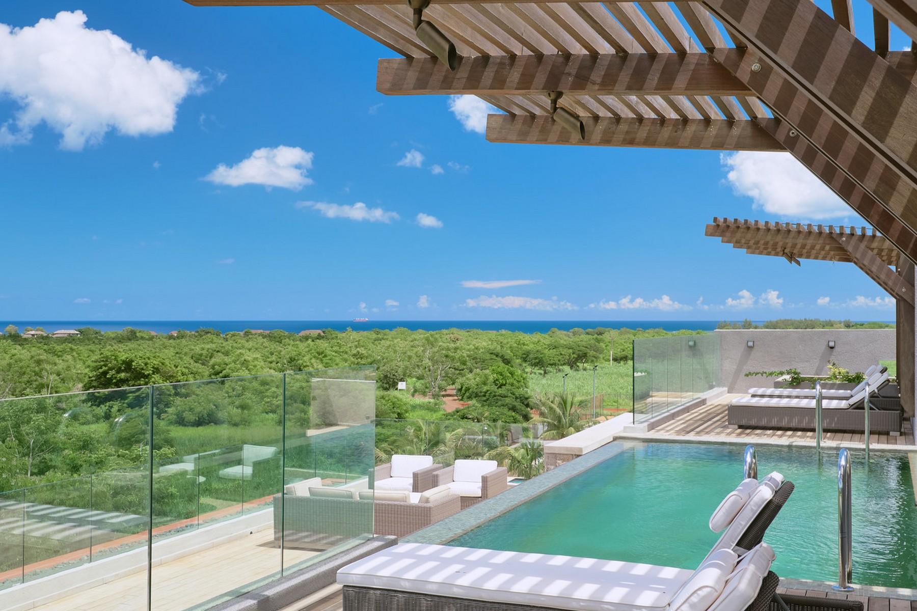 Mascarene Oceanfront Apartment — 2