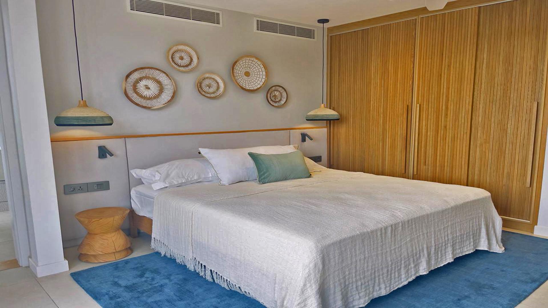 Prestige Living (Pocket Listing- Dash only) — 10