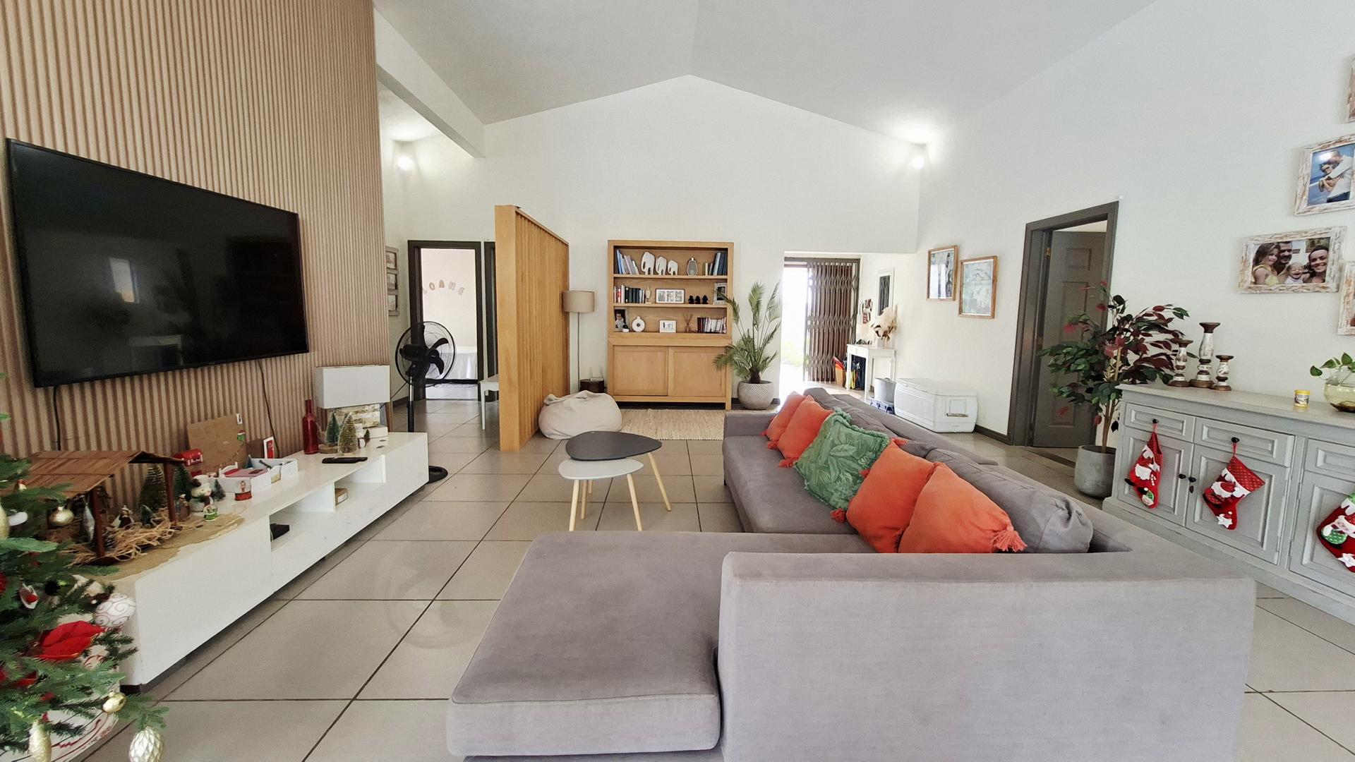 West Wind Villa — 8