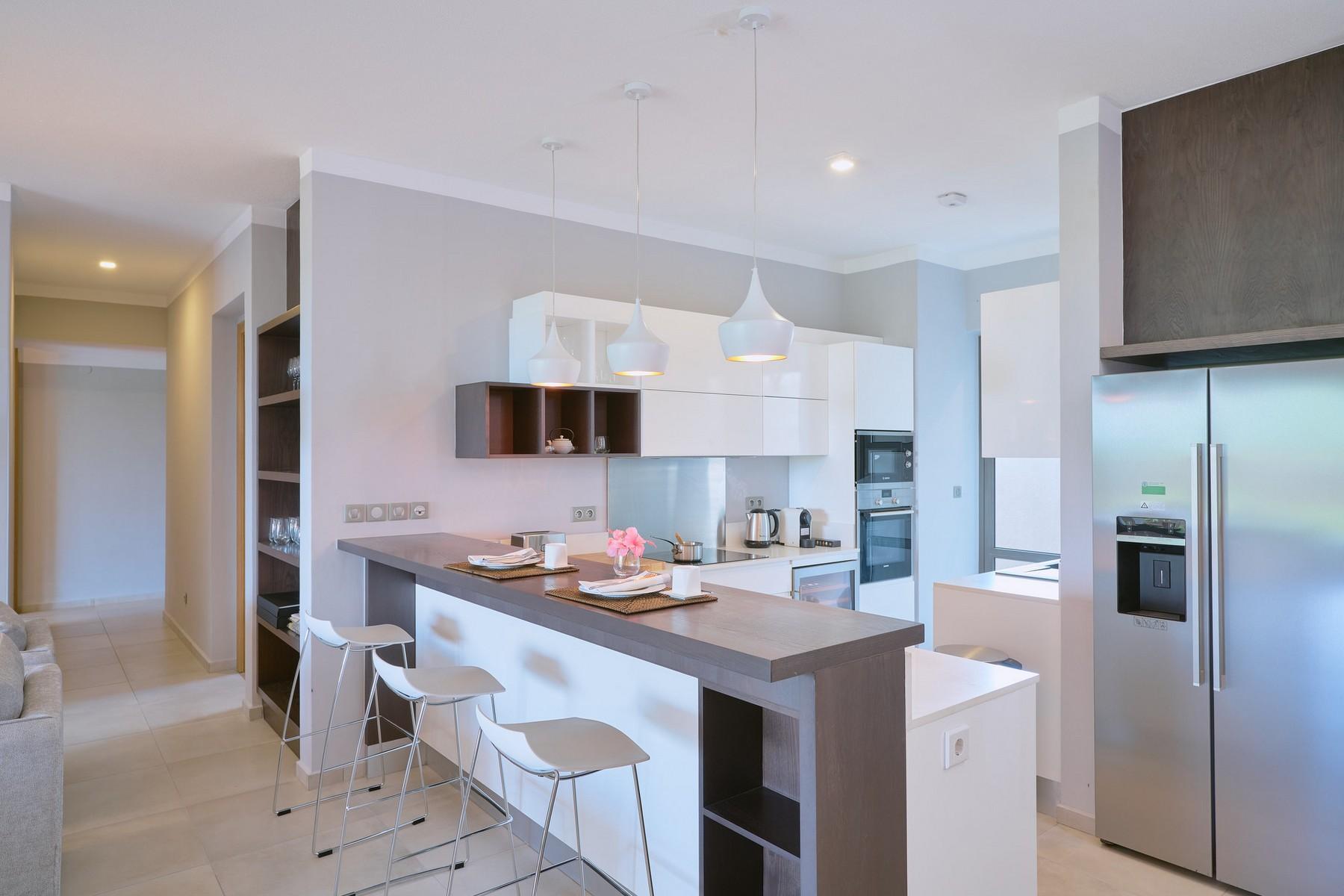Mascarene Oceanfront Apartment — 21