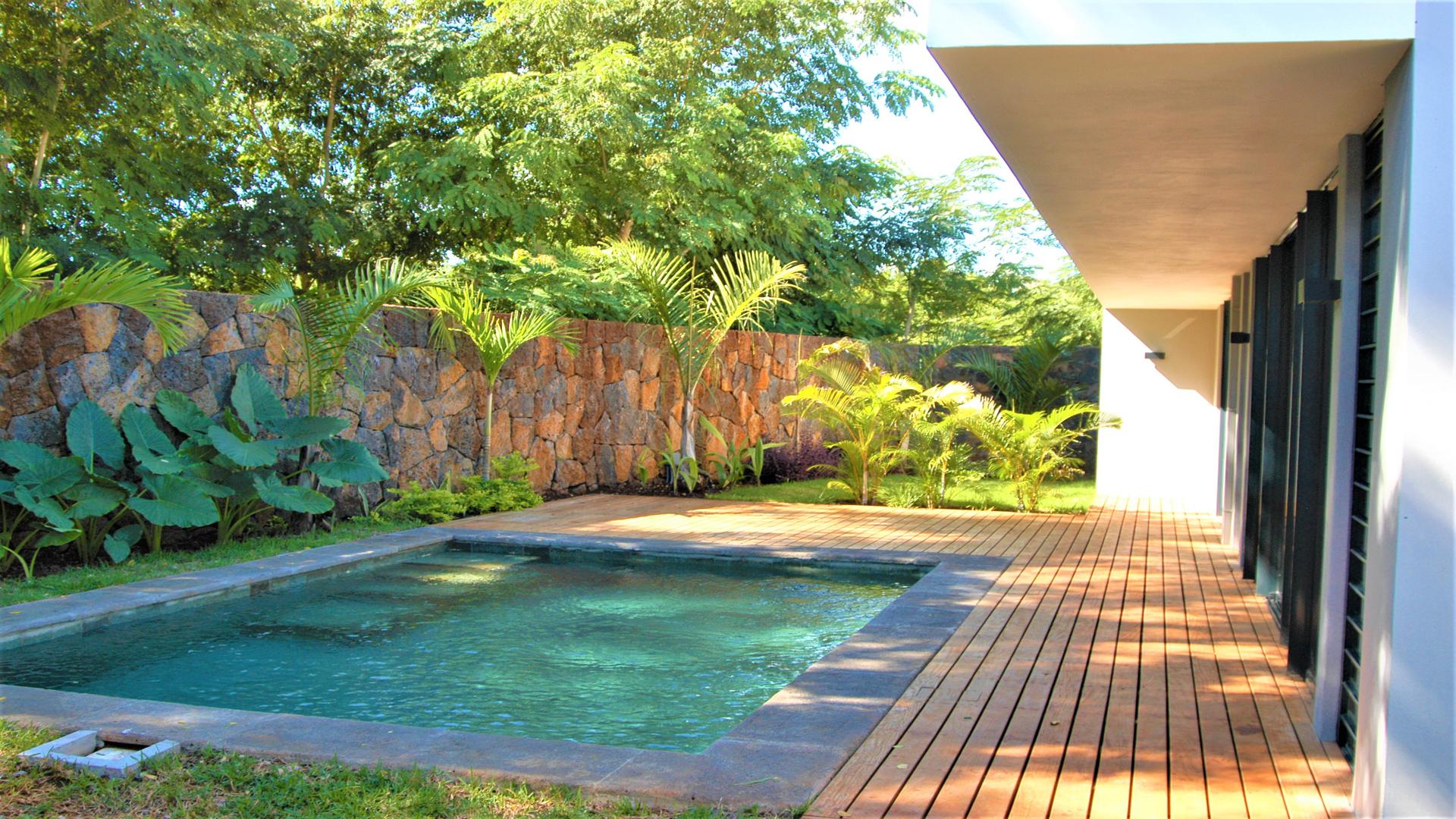 Royal Park Villa — 4