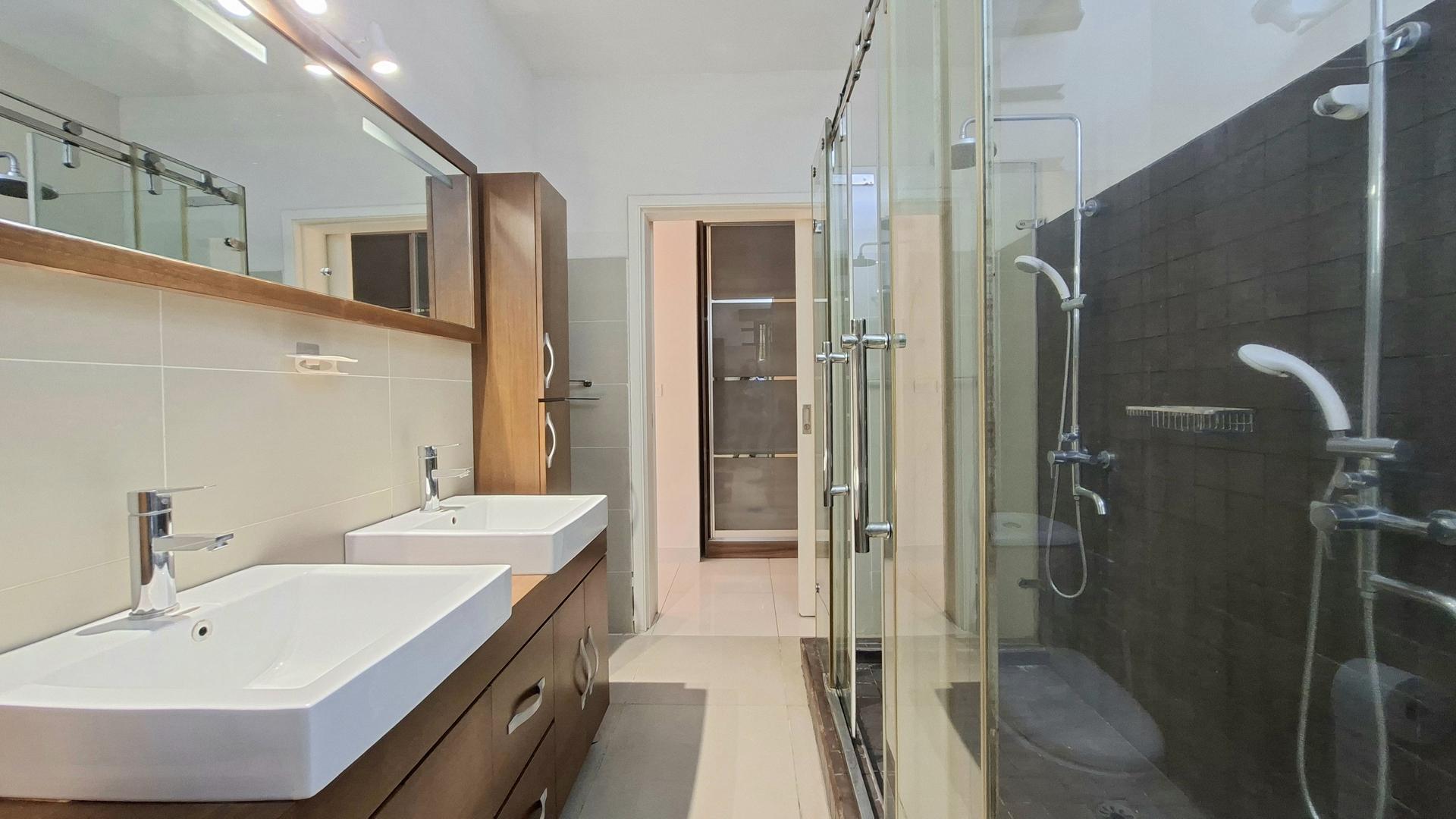 Palm Haven Apartment — 9