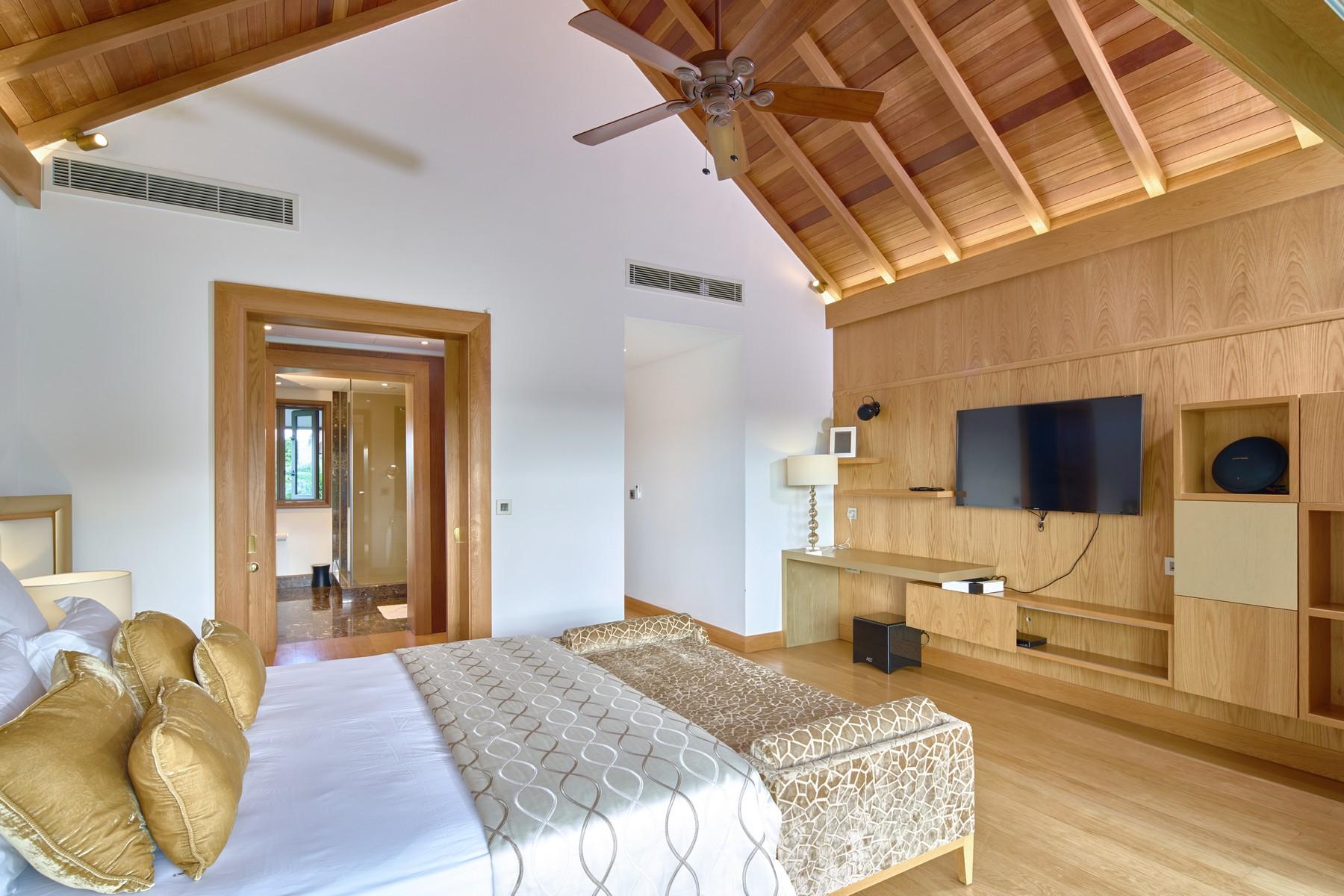 Solaia Designer Golf estate, Anahita. — 21