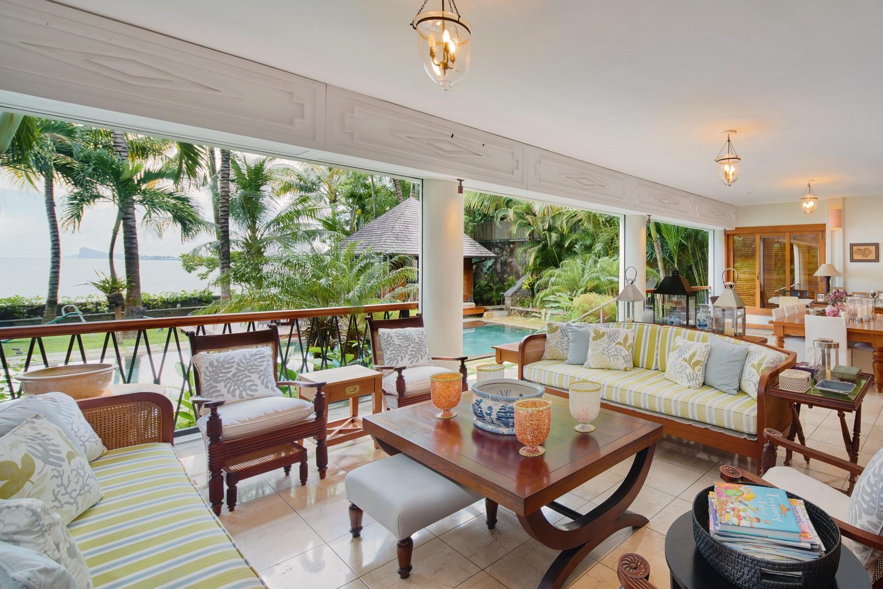 Luxury Family Waterfront Villa — 7