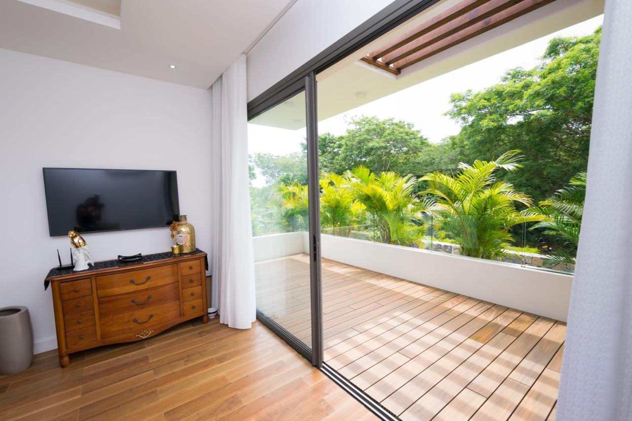 The Contemporary - Rental  — 15