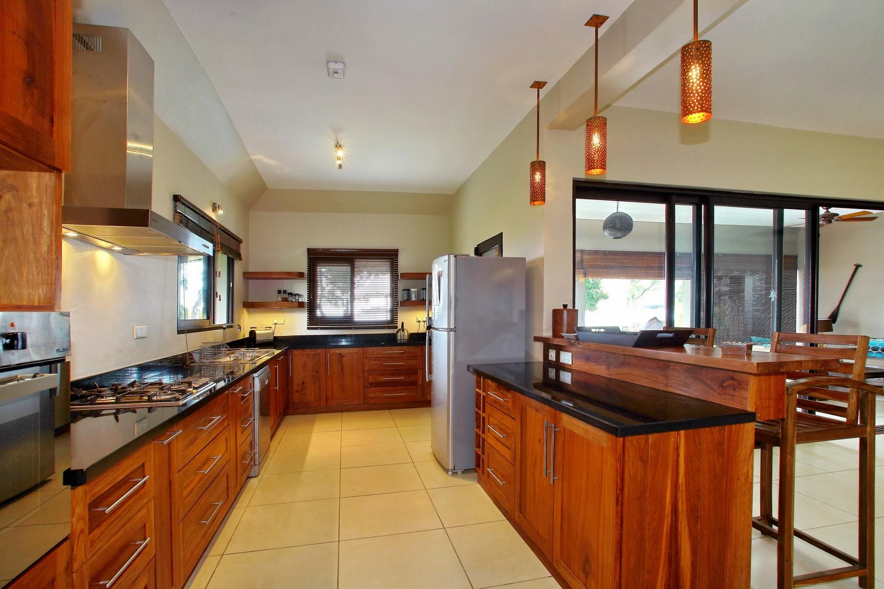 Villa Acacia — 5