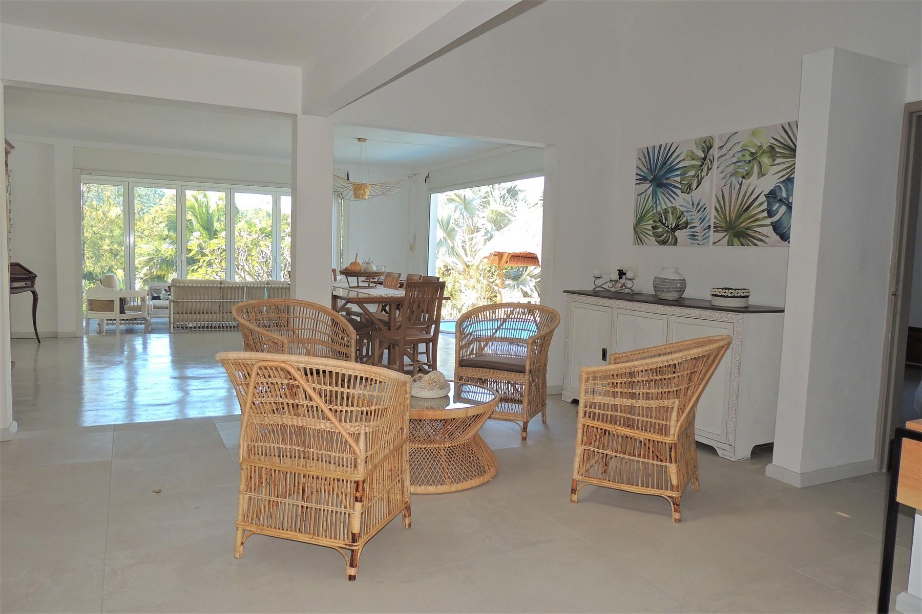 Tropical lifestyle — 4