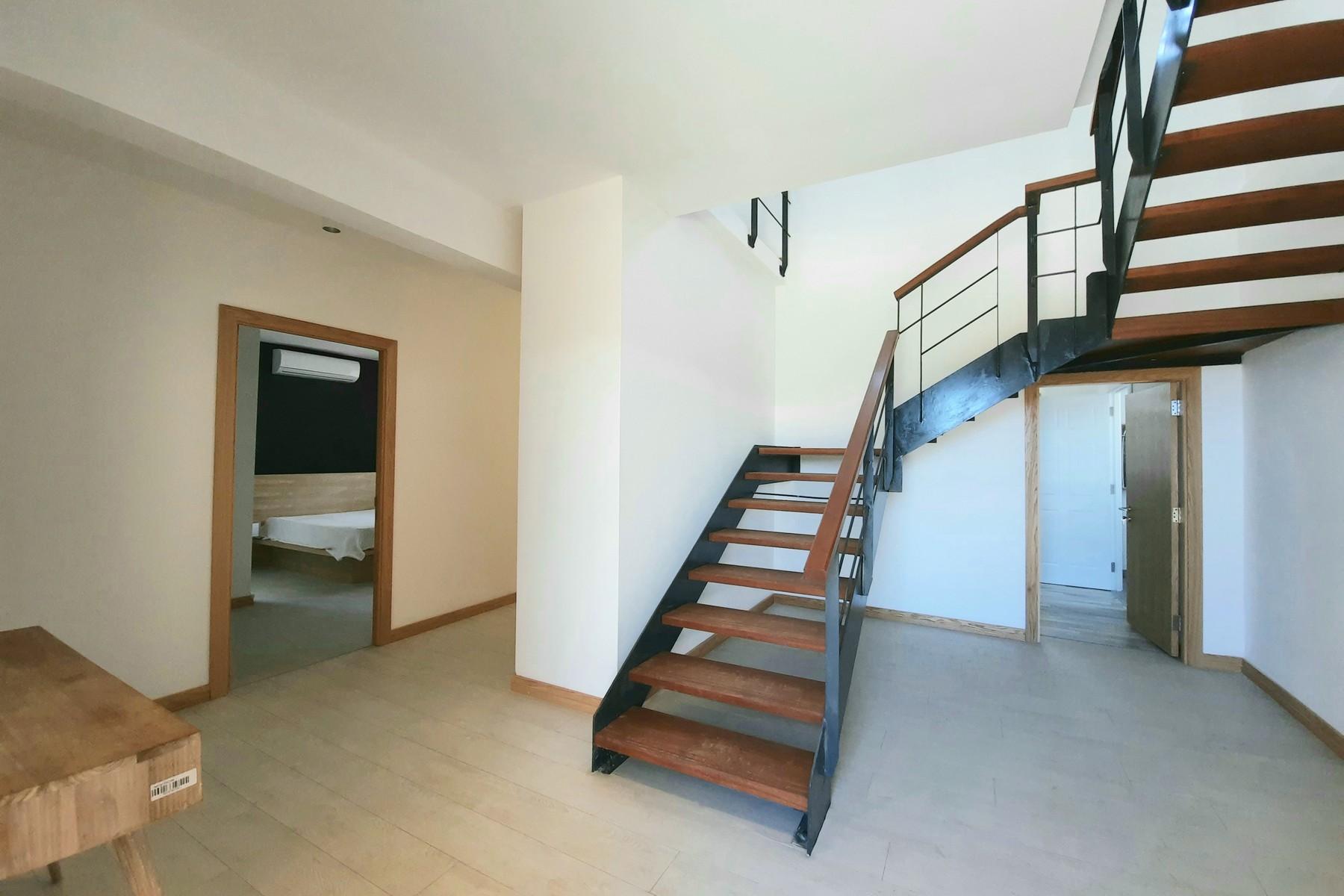   Skyline Villa  — 10