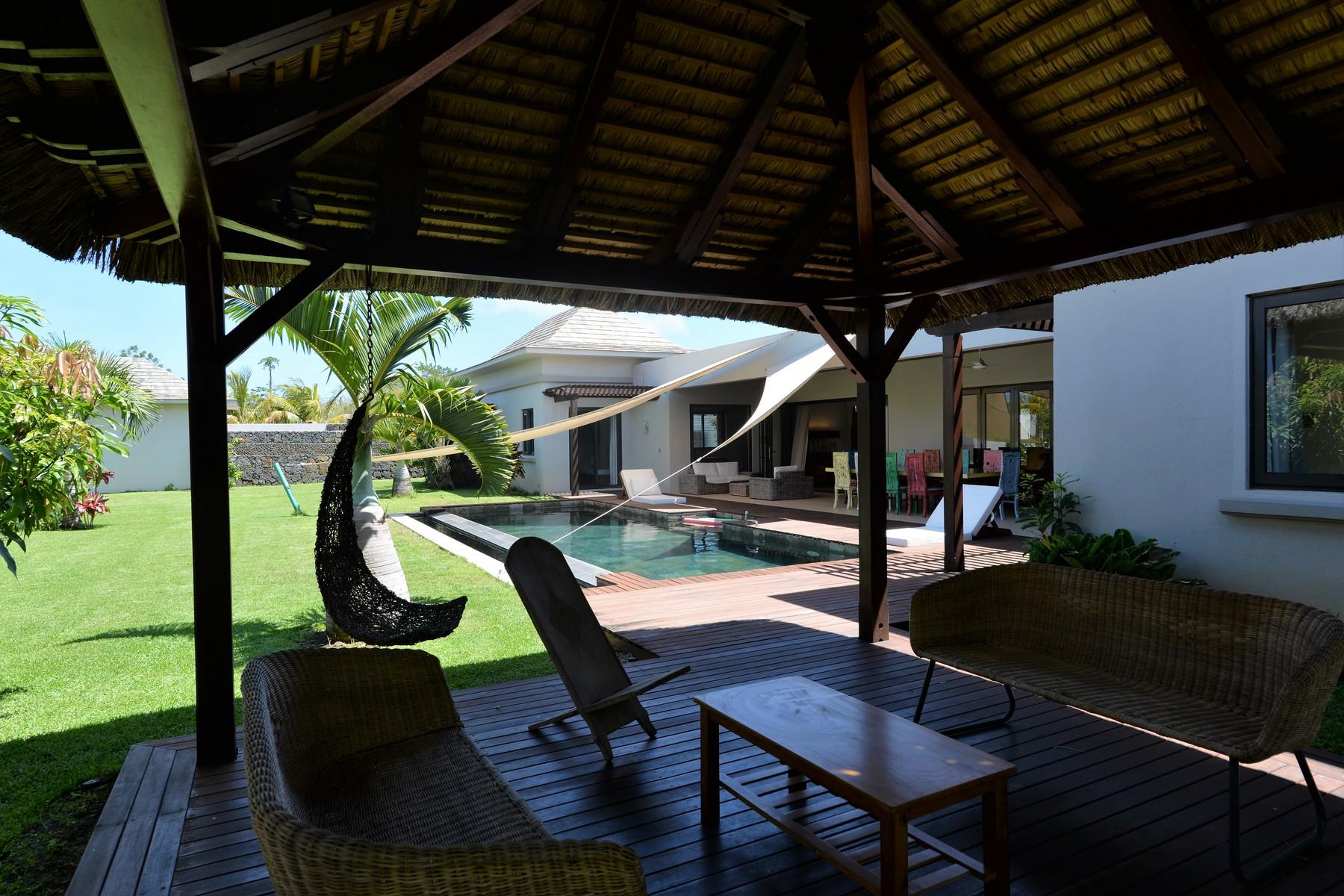 Rainbow Villa — 14