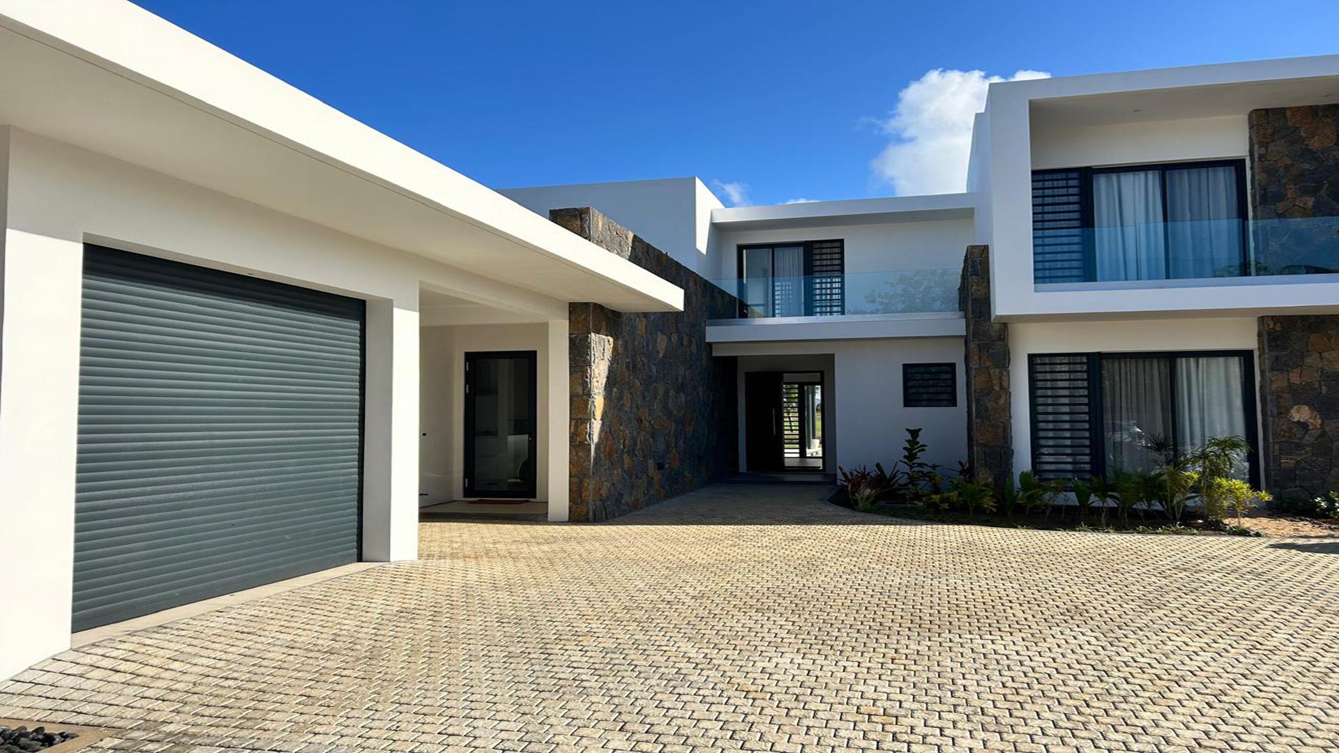 Paradise Living — 11
