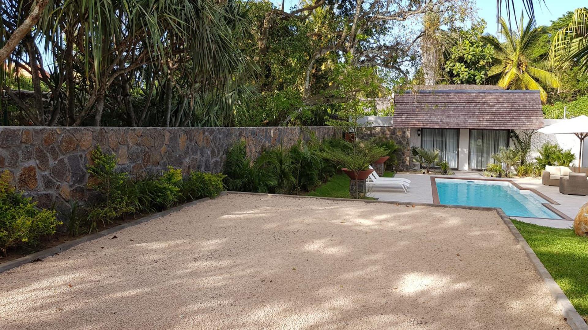Tropical Living — 12